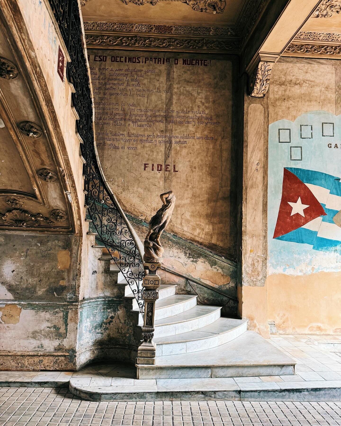 🇨🇺 La Habana, Las Terrazas, Soroa, Vi&ntilde;ales, Cayo Jut&iacute;as, Matanzas, Varadero&hellip; what a rum-arkable place. 😏

#cuba #vi&ntilde;ales #cayojutias #varaderocuba🇨🇺☀️🌊🌴 #vscocam #travelphotography
