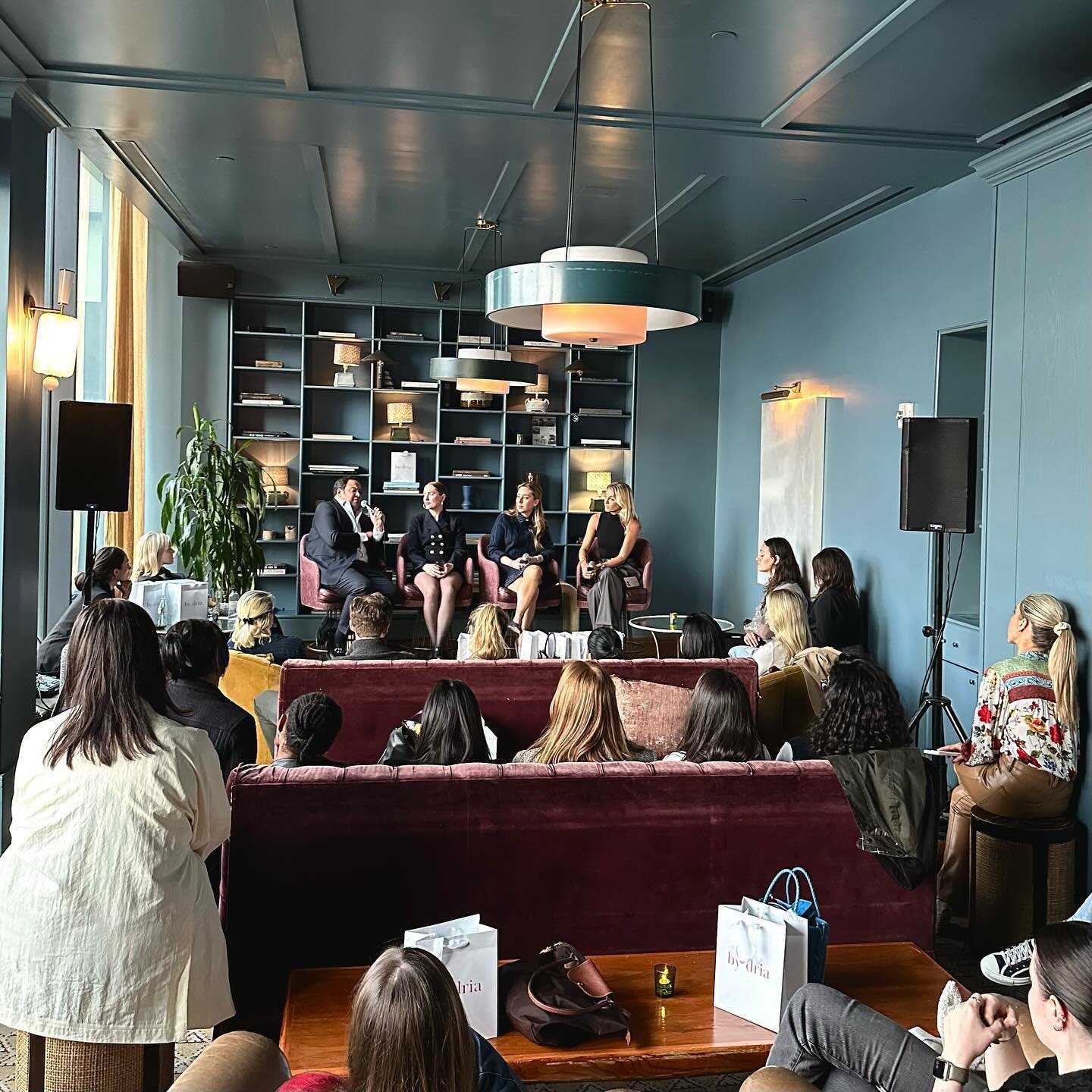 Monday night, @alisecollective hosted a panel titled &lsquo;Beyond the Surface&rsquo; on how to turn back the time from the inside out at DUMBO House.

 Alongside our expert panelists @shereeneidriss, Board Certified Cosmetic Dermatologist; @nycplast