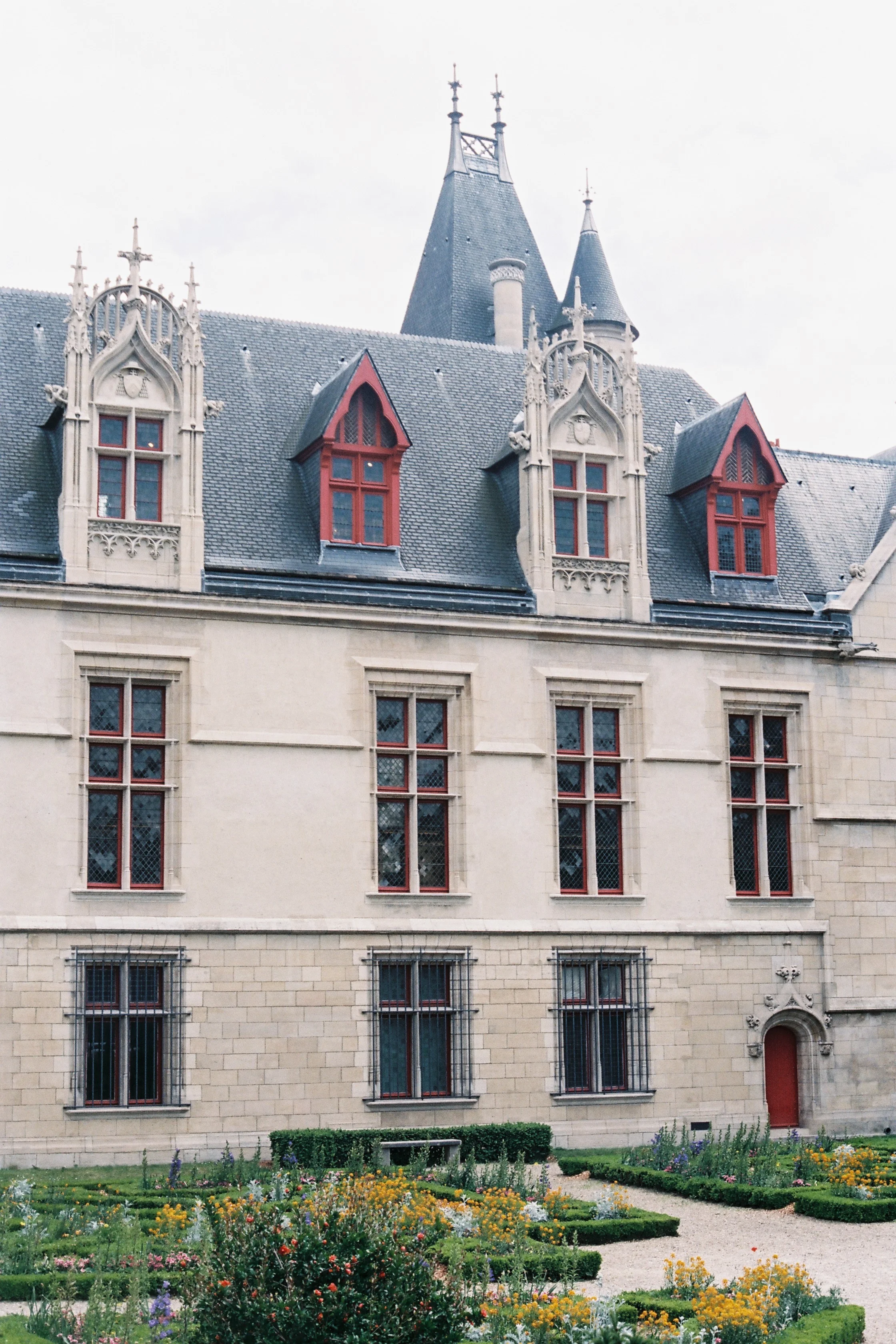 Iciar J. Carrasco_VEIN Sept_Look 9_28.JPG