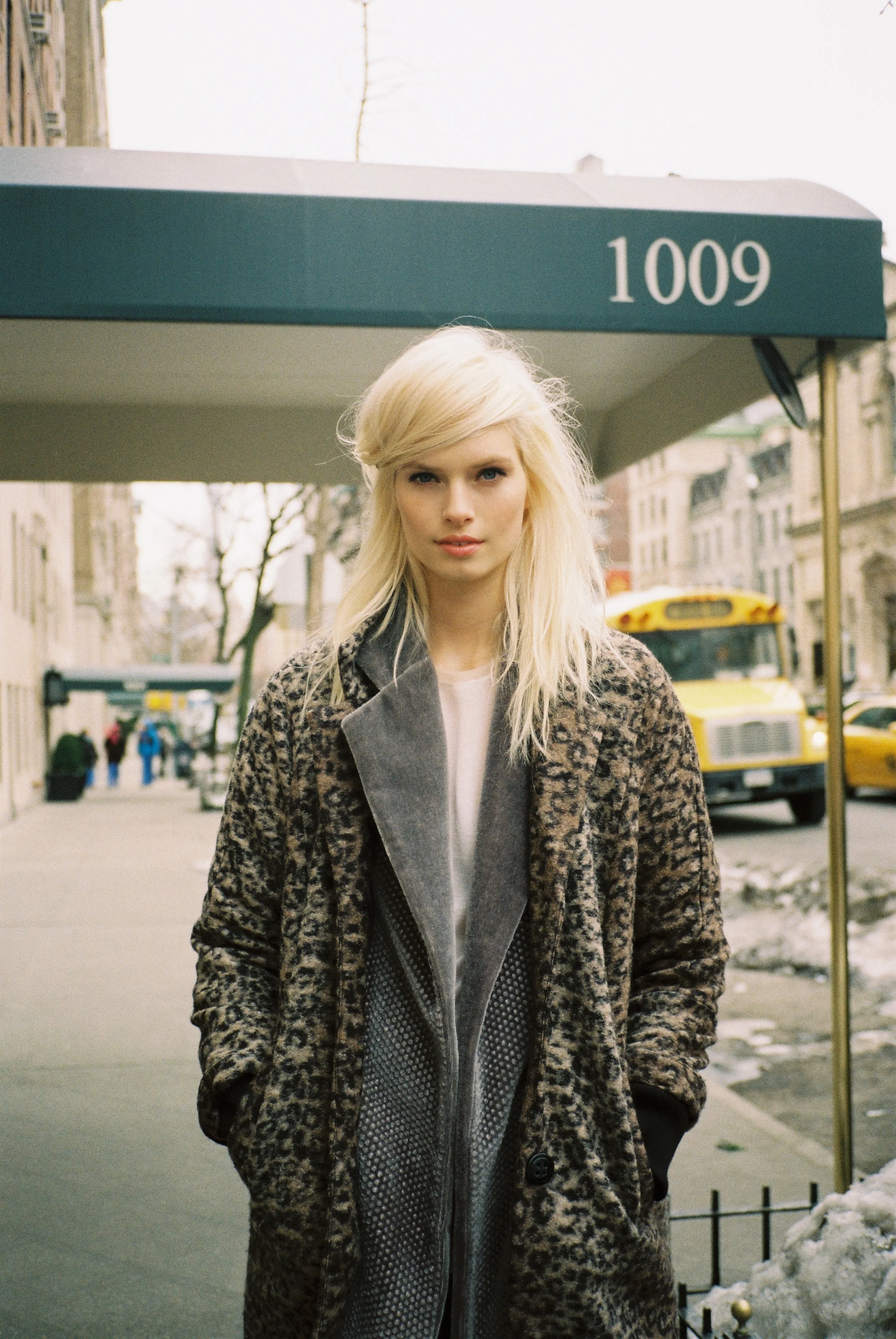 Iciar J. Carrasco - Uptown Girl_Look1_10.jpg