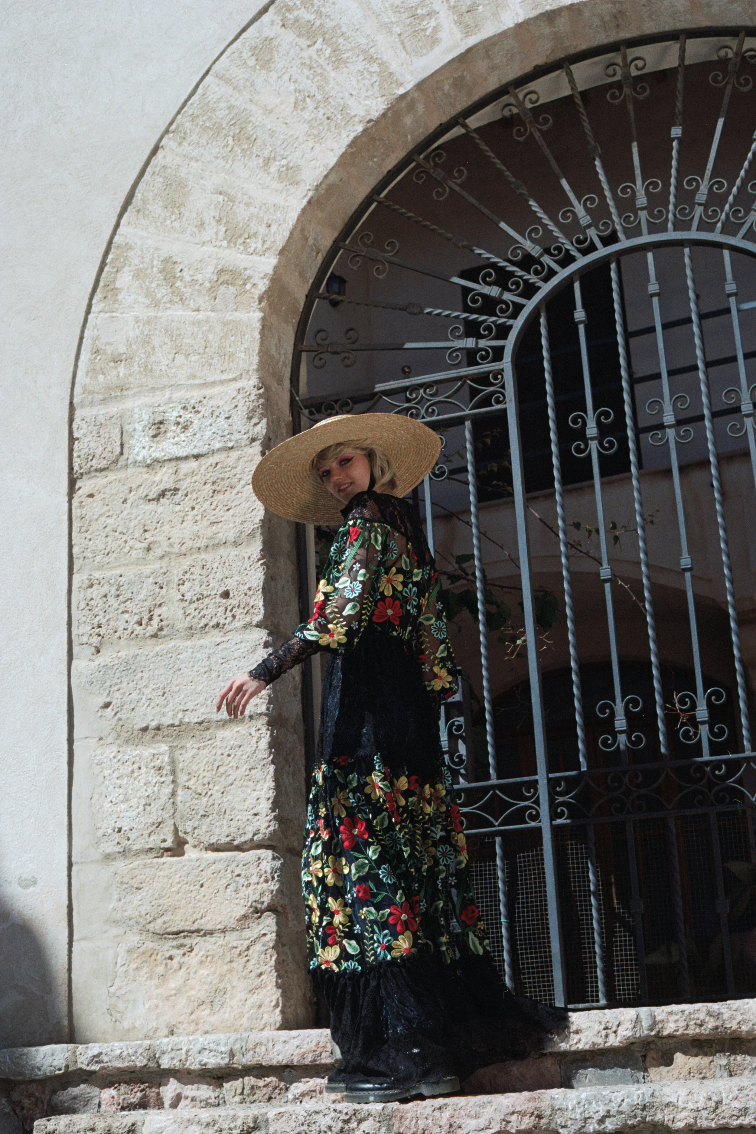 Icíar J. Carrasco_Vogue.es_Moda Flamenca_Look 4_19.jpg