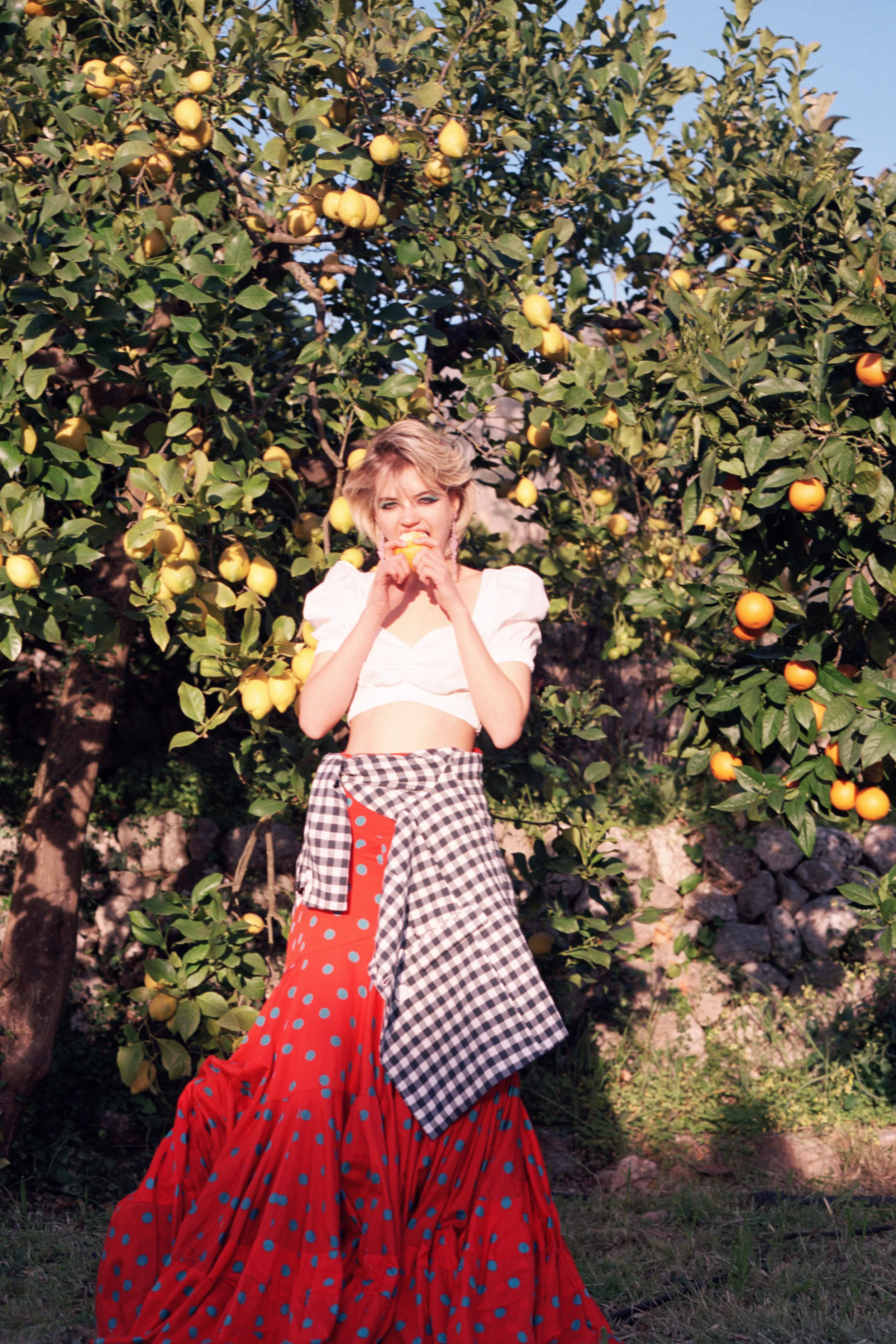 Icíar J. Carrasco_Vogue.es_Moda Flamenca_Look 8_3.jpg