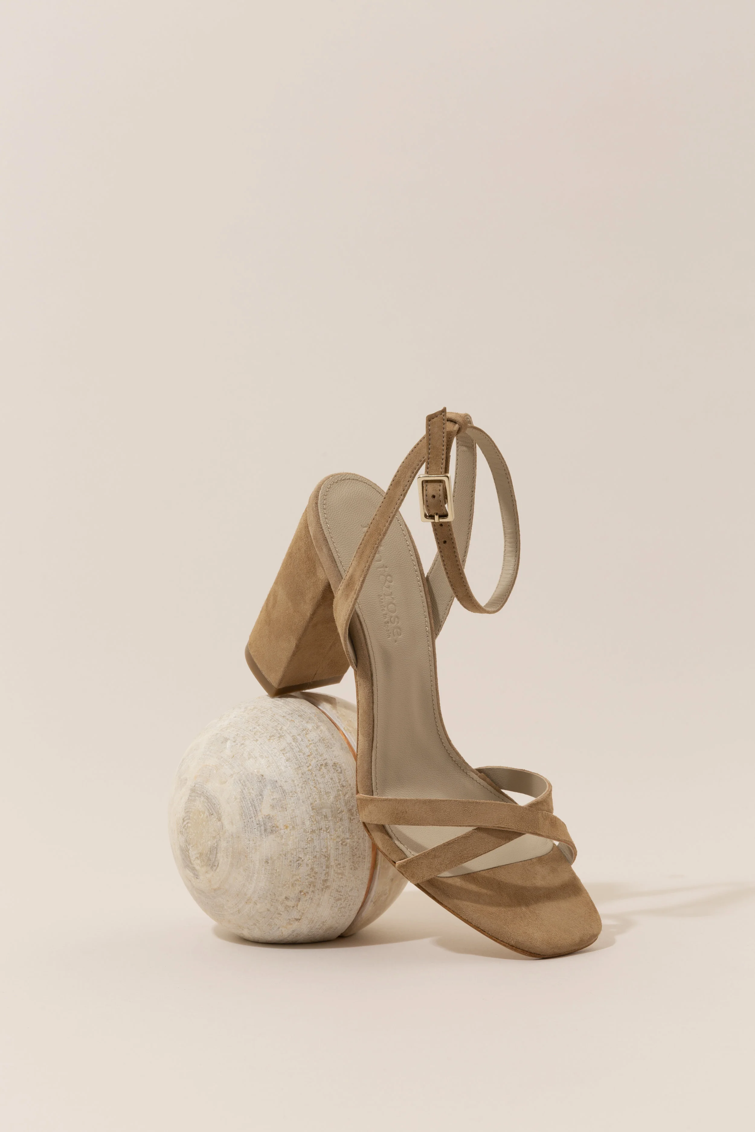 Iciar J. Carrasco_MINT&ROSE_SS19_ECommerce 3-11_2.jpg