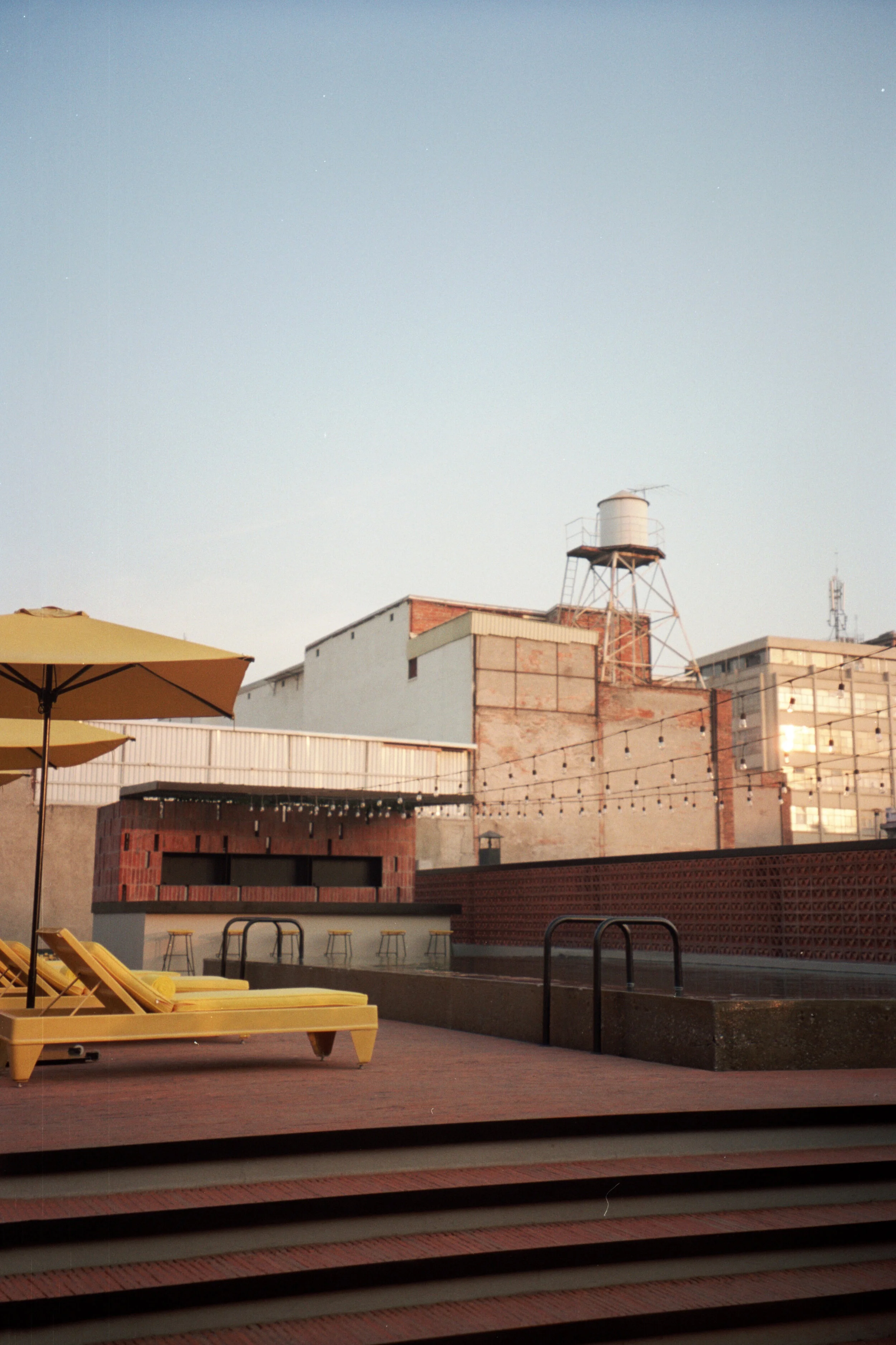 scan0014r.jpg