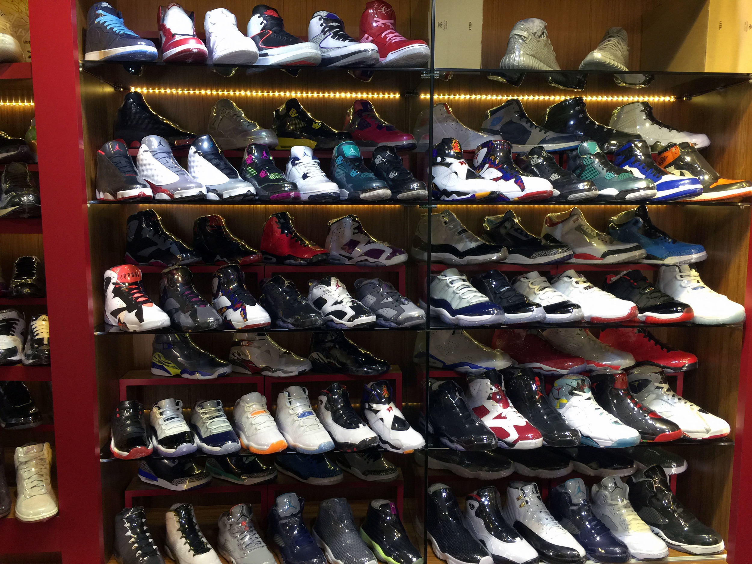 nike sb retailers near me