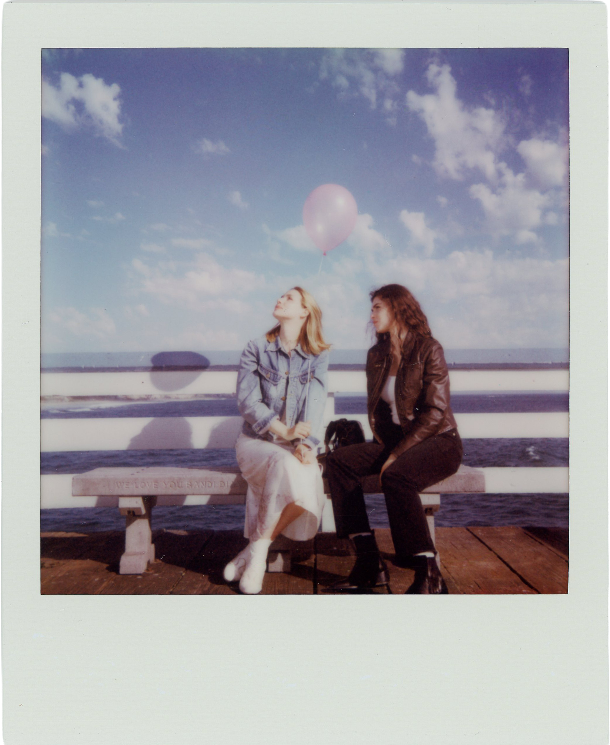 26.06.15_Polaroid_05.png