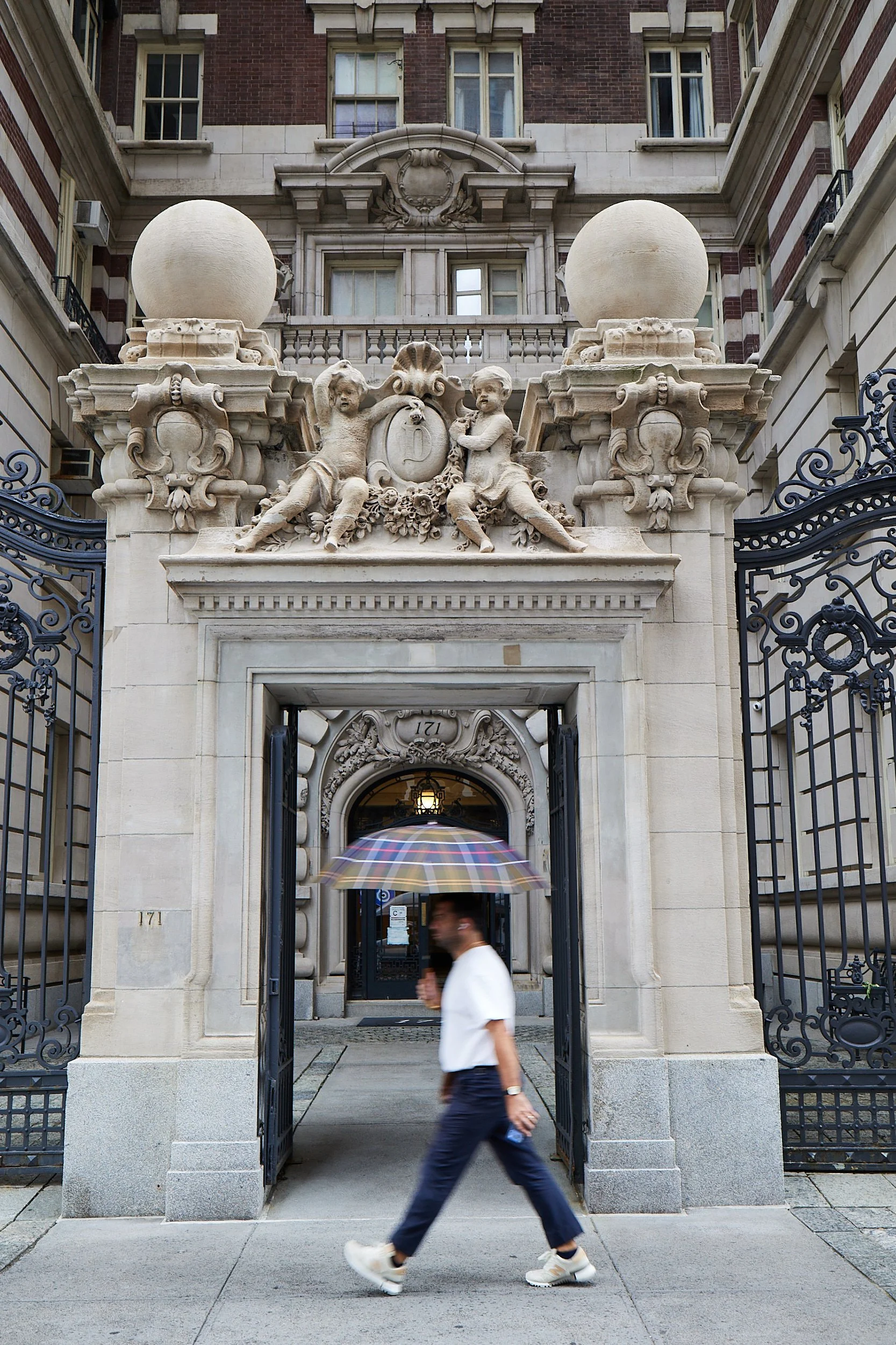 171 W 71st