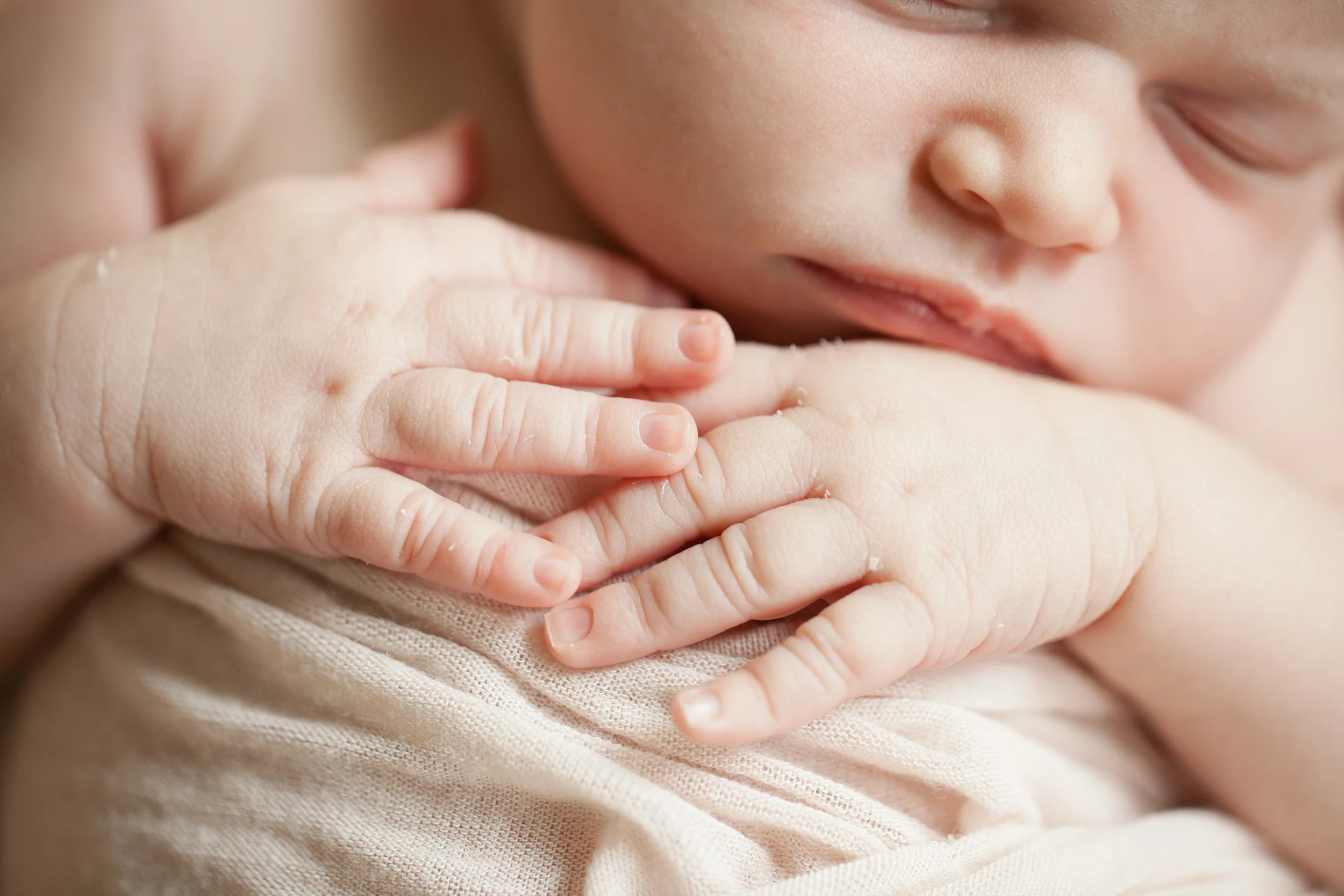 newborn19.JPG