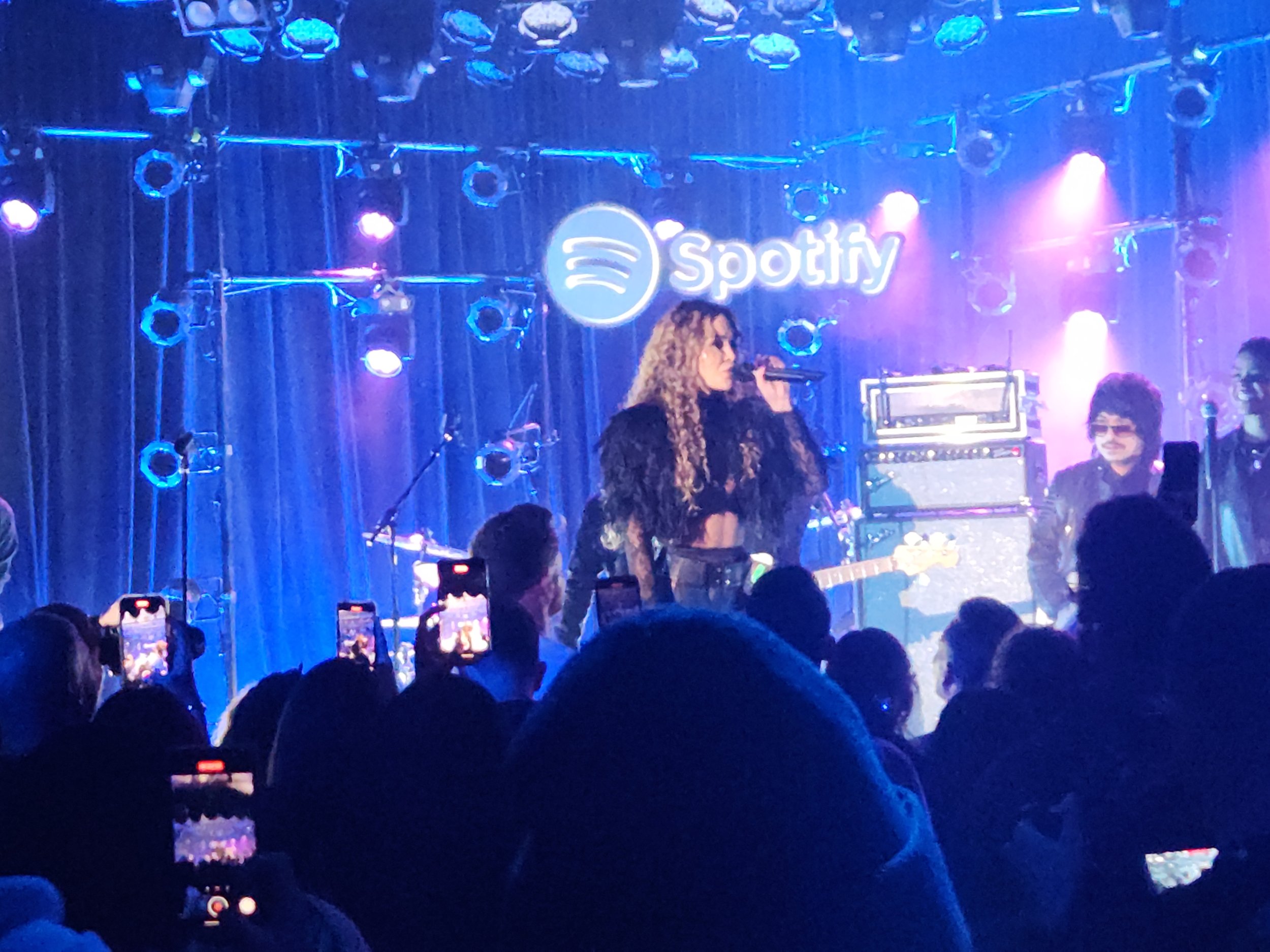 2023-03-08 22.22.04.jpg