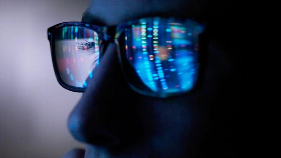 How does Blue Light affect sleep?