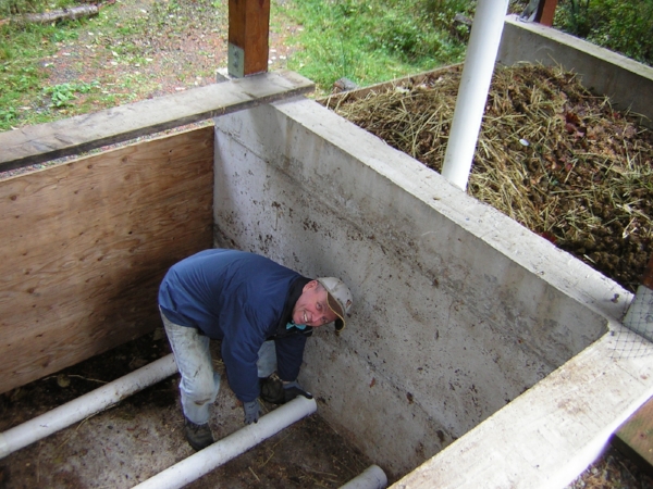 LaLande Compost Bin 006.jpg