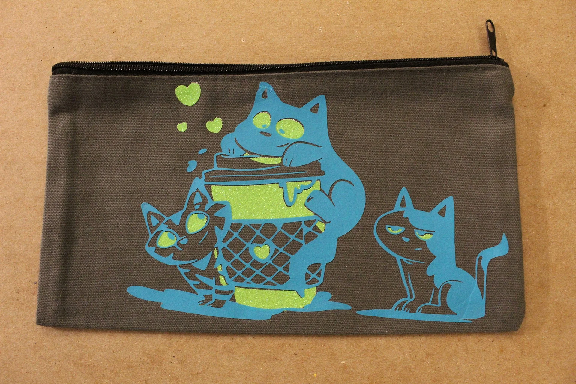 Pencil_pouch_coffee_2.jpg