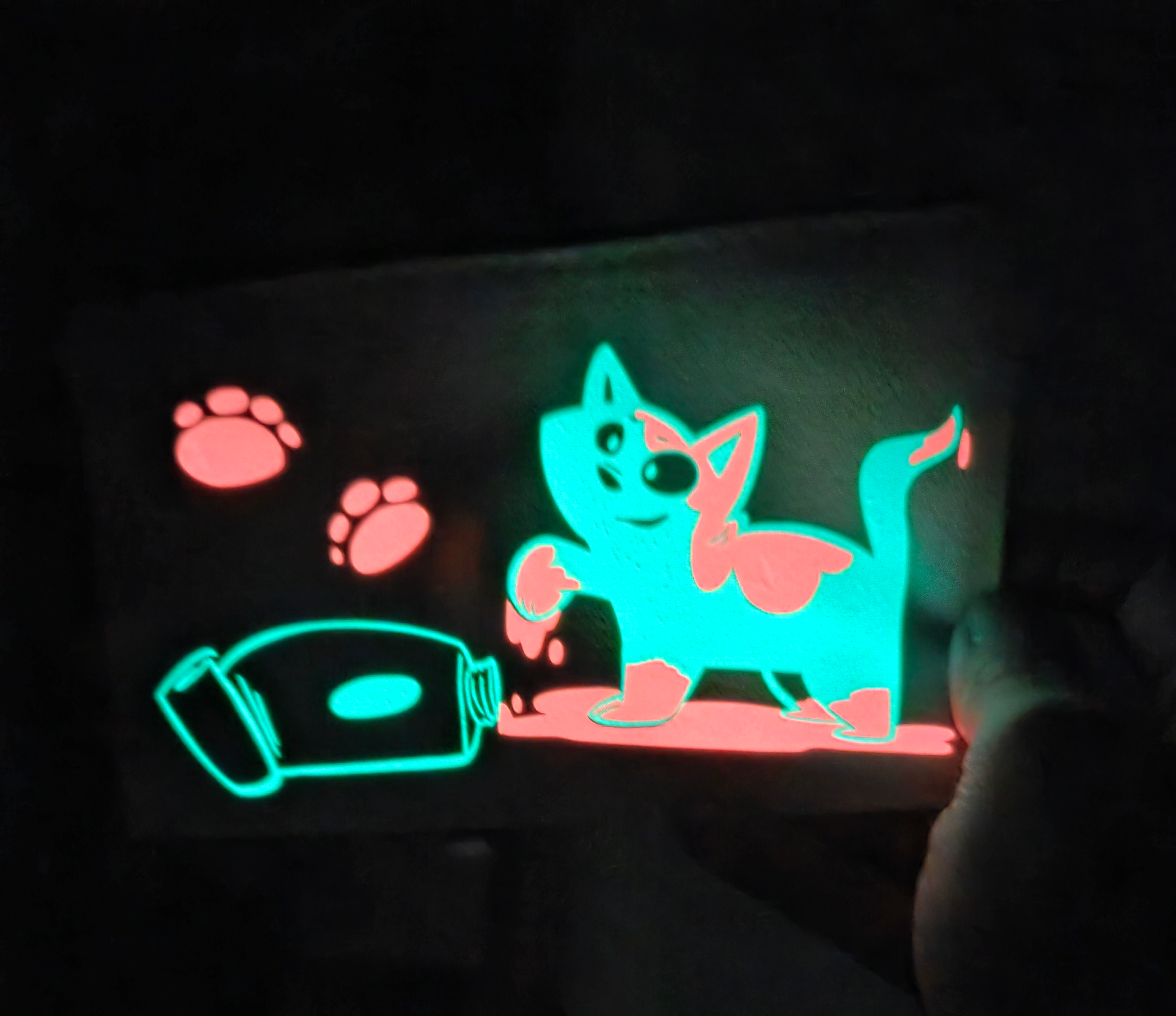 Pencil Pouch_cat_paint_pink-blue-glow_02.png