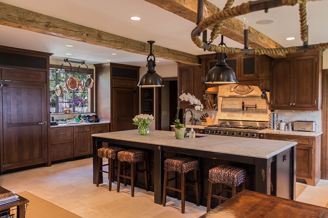 woodnco-davport-tudor-style-kitchen-03.jpg