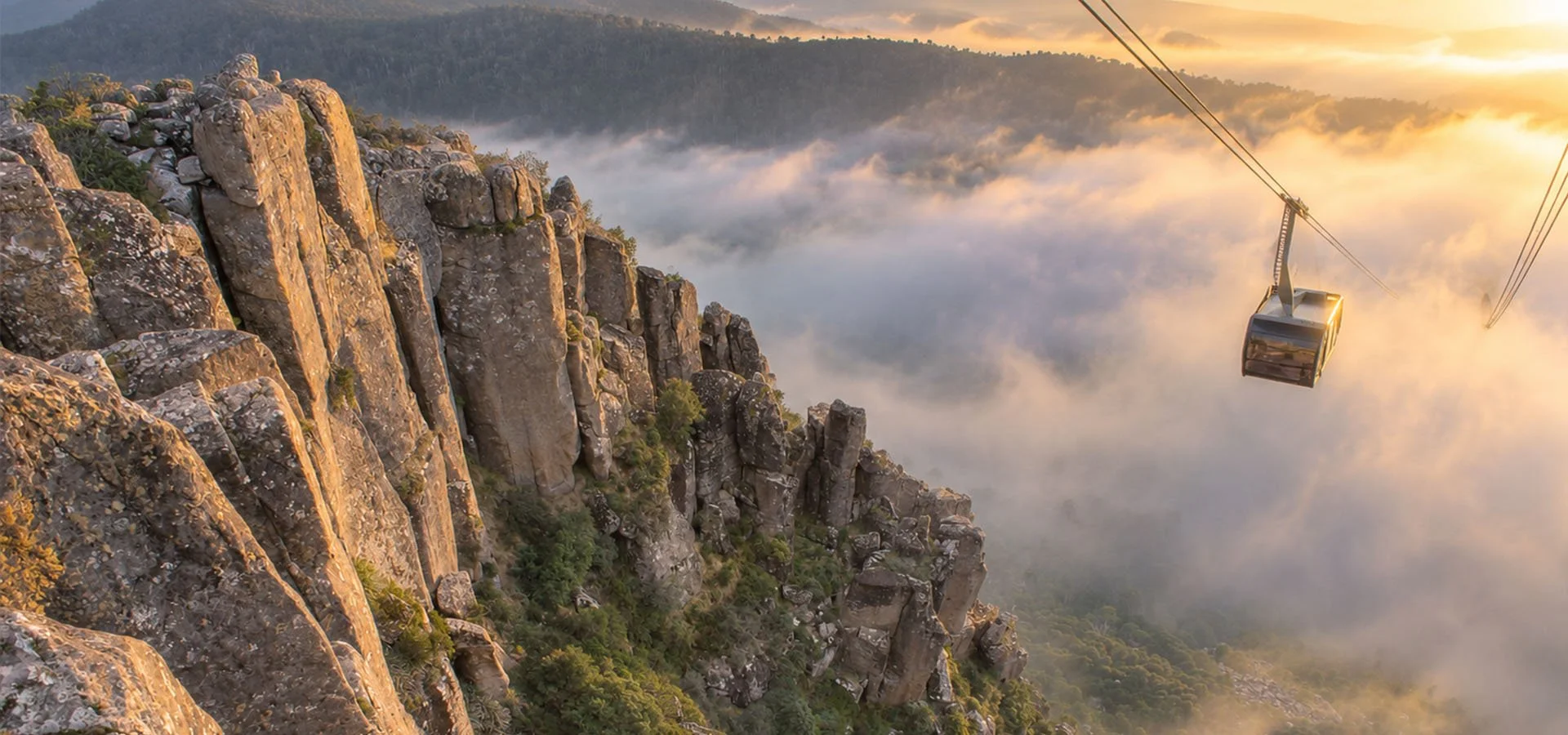 MWCC_cablecar_rising-mist_1920.jpg