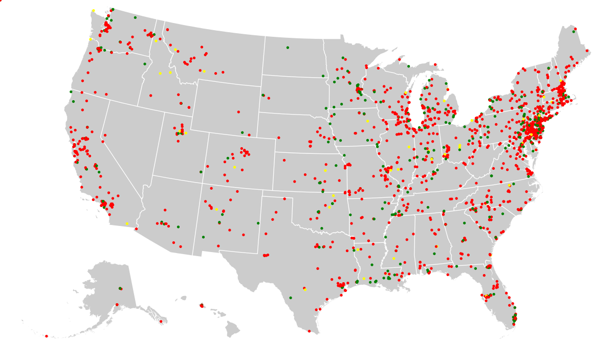 Map of Superfund sites as of October 2013. Red indicates currently on final National Priority List, yellow is proposed, green is deleted (usually meaning having been cleaned up).