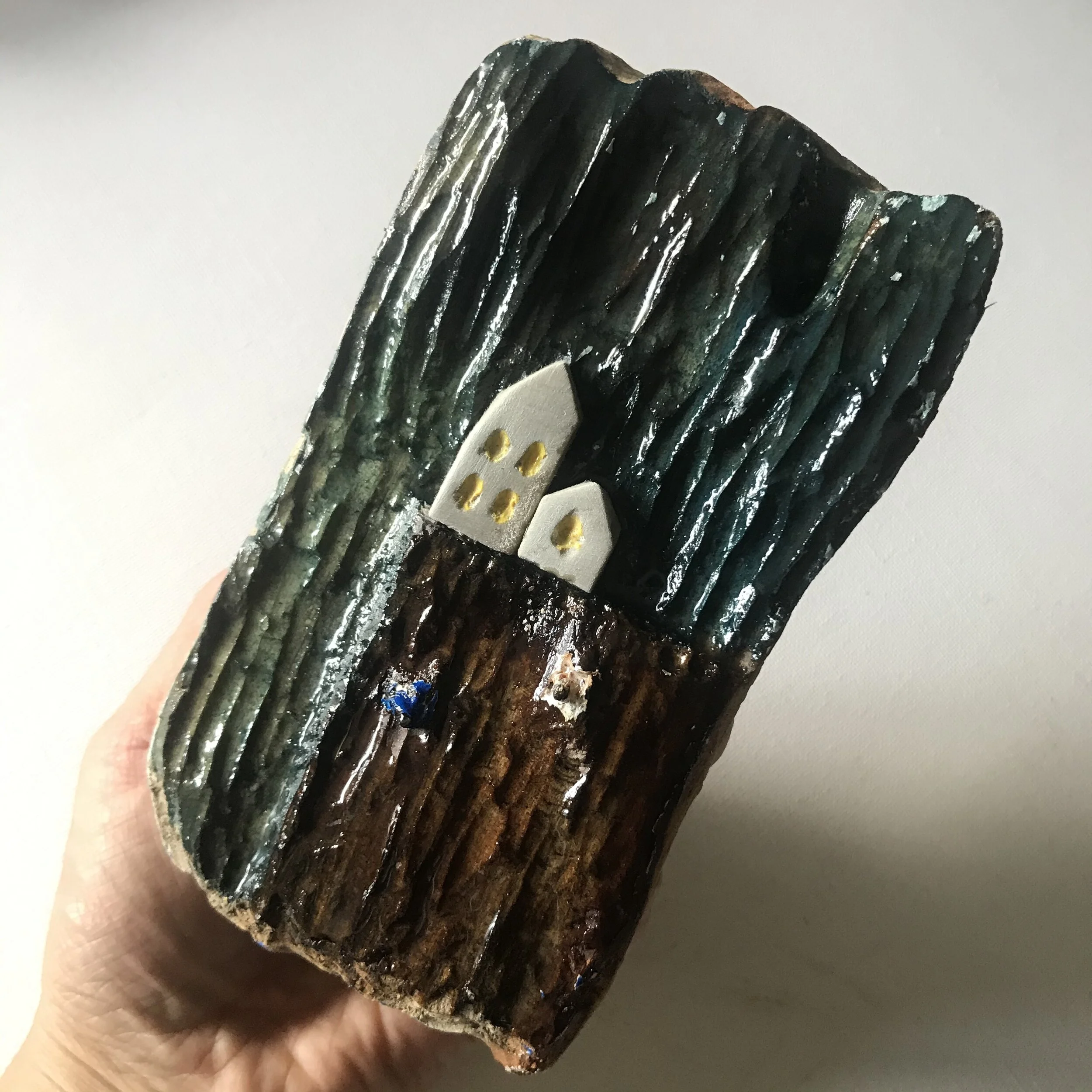 99C27D29-C721-4243-8275-1EB5E55A25D7