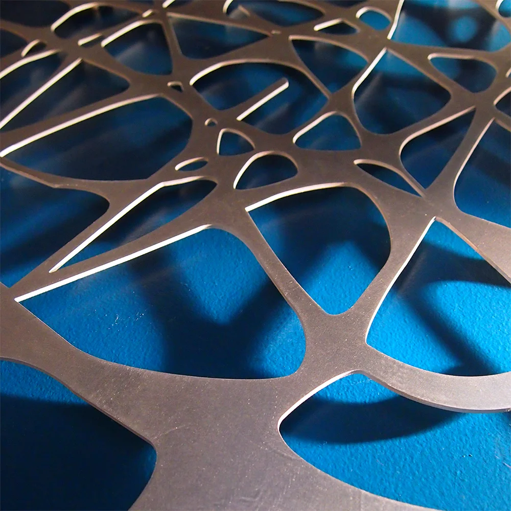 web wall sculpture by Moda Industria