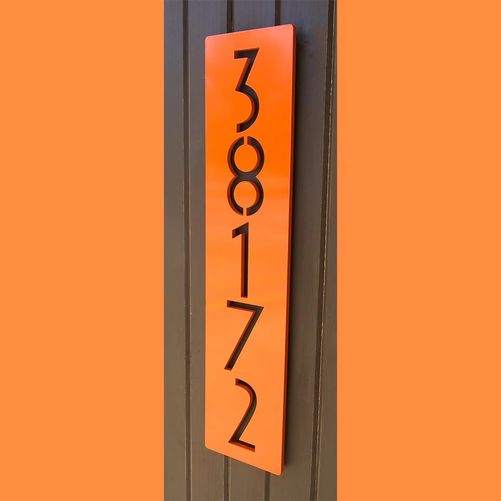 International Style house numbers by Moda Industria