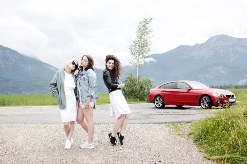 Me and my girls. / / Já a moje buchty.