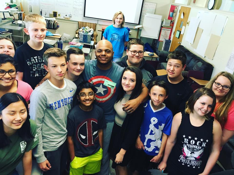 Model Students Donate To #FreshWaterForFlint!