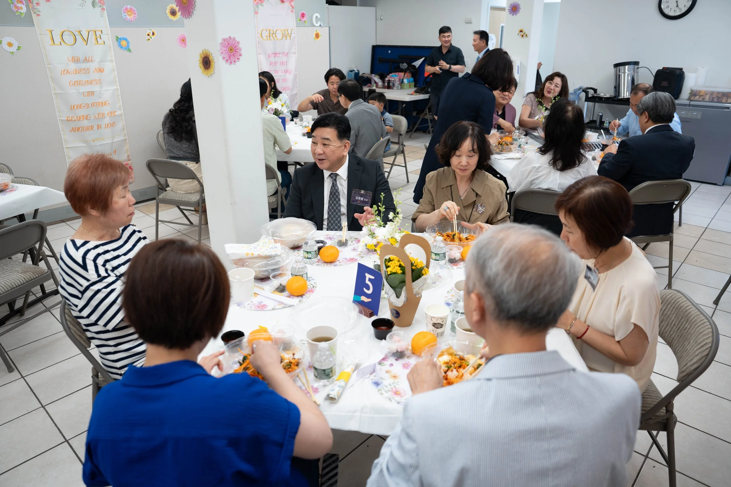 20260607 새가족환영회 183.jpg