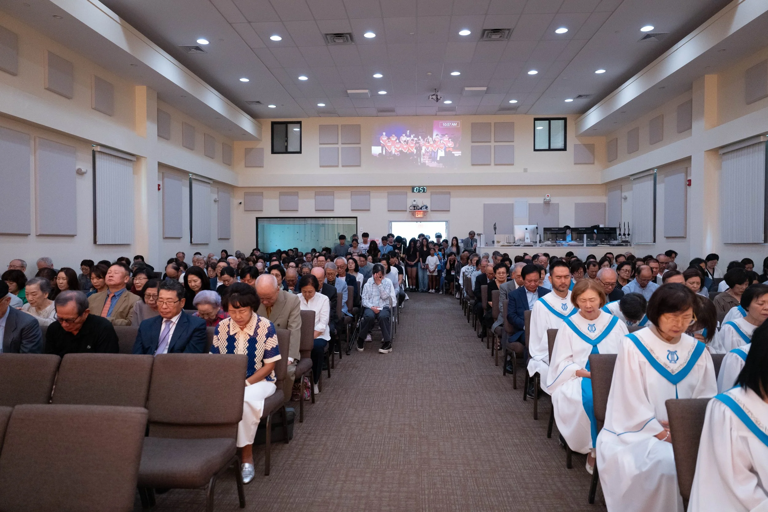 20260816 케냐선교 파송식 40.jpg