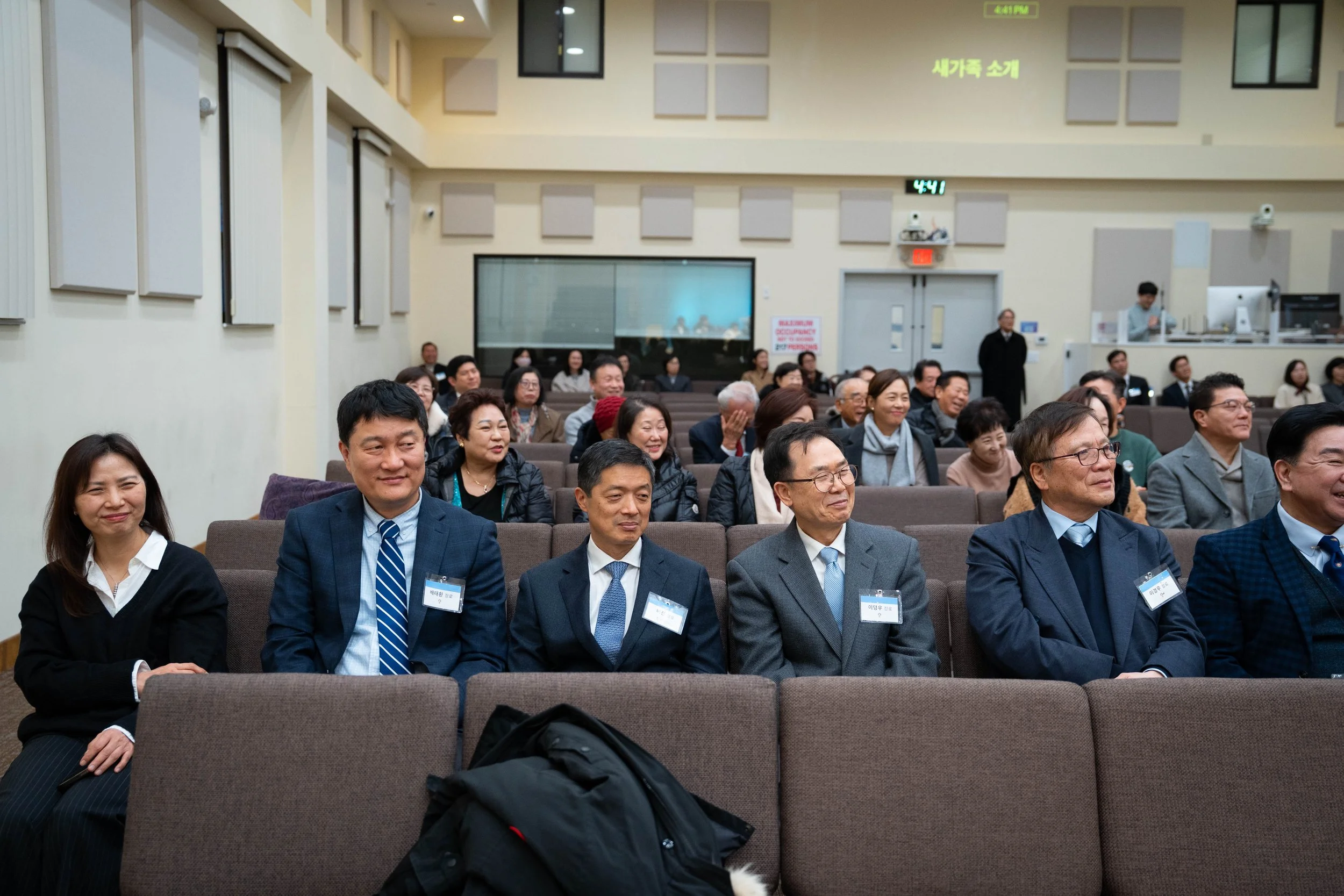 20251214 하반기 새가족 환영회 89.jpg