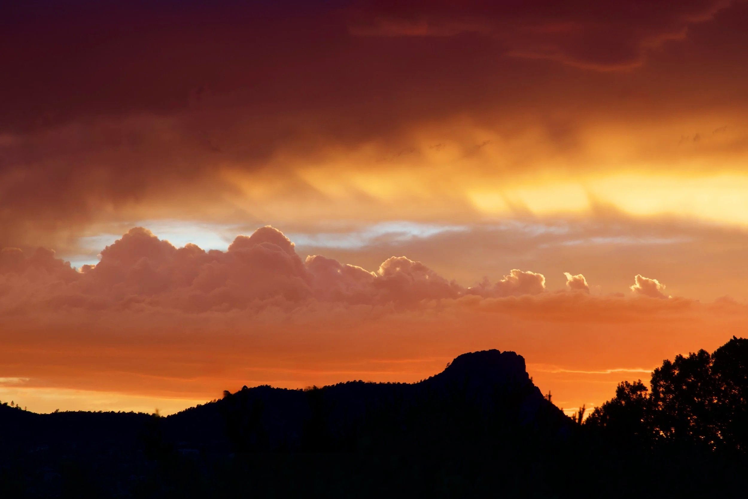 THUMB BUTTE