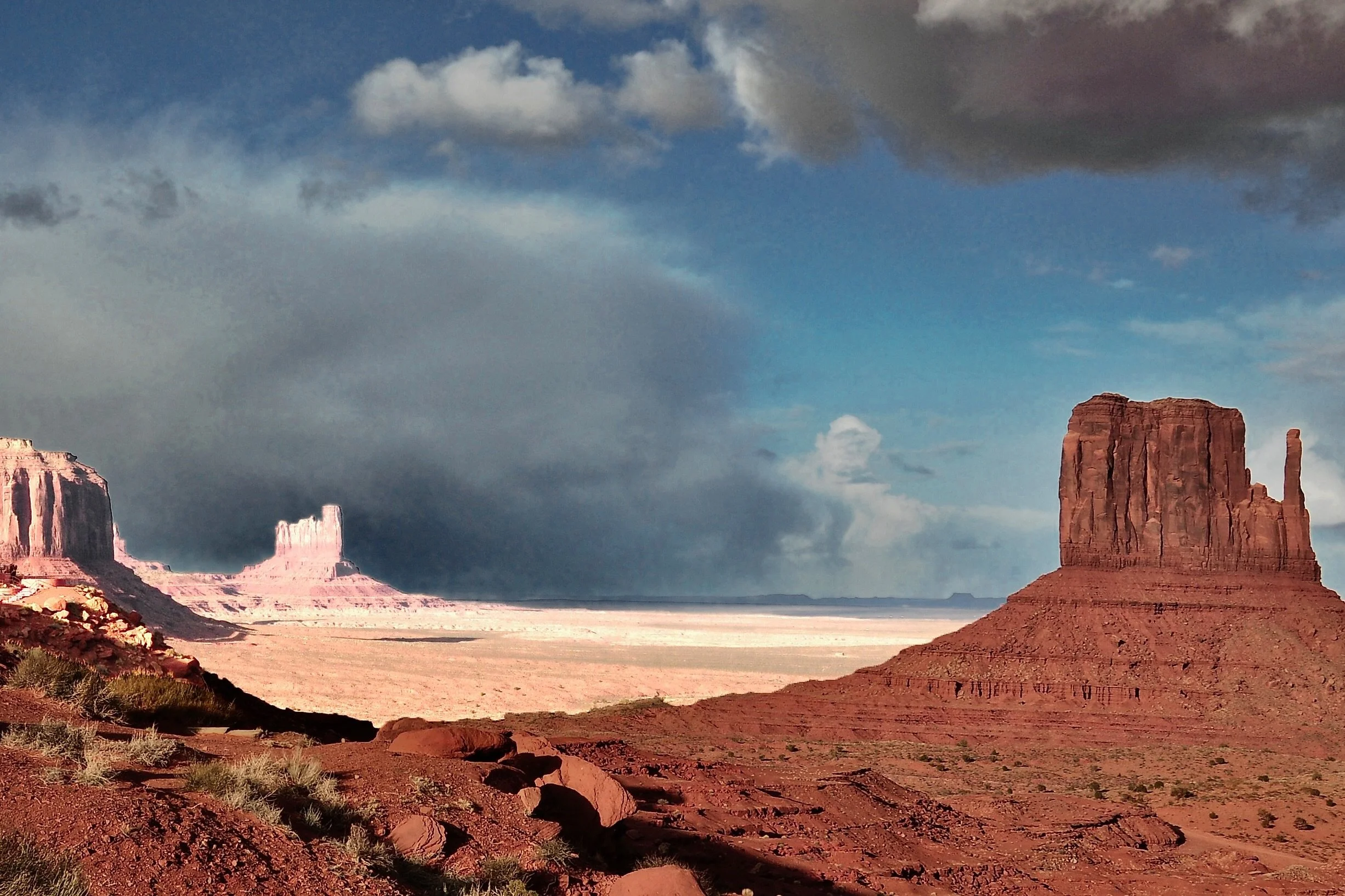 MONUMENT VALLEY