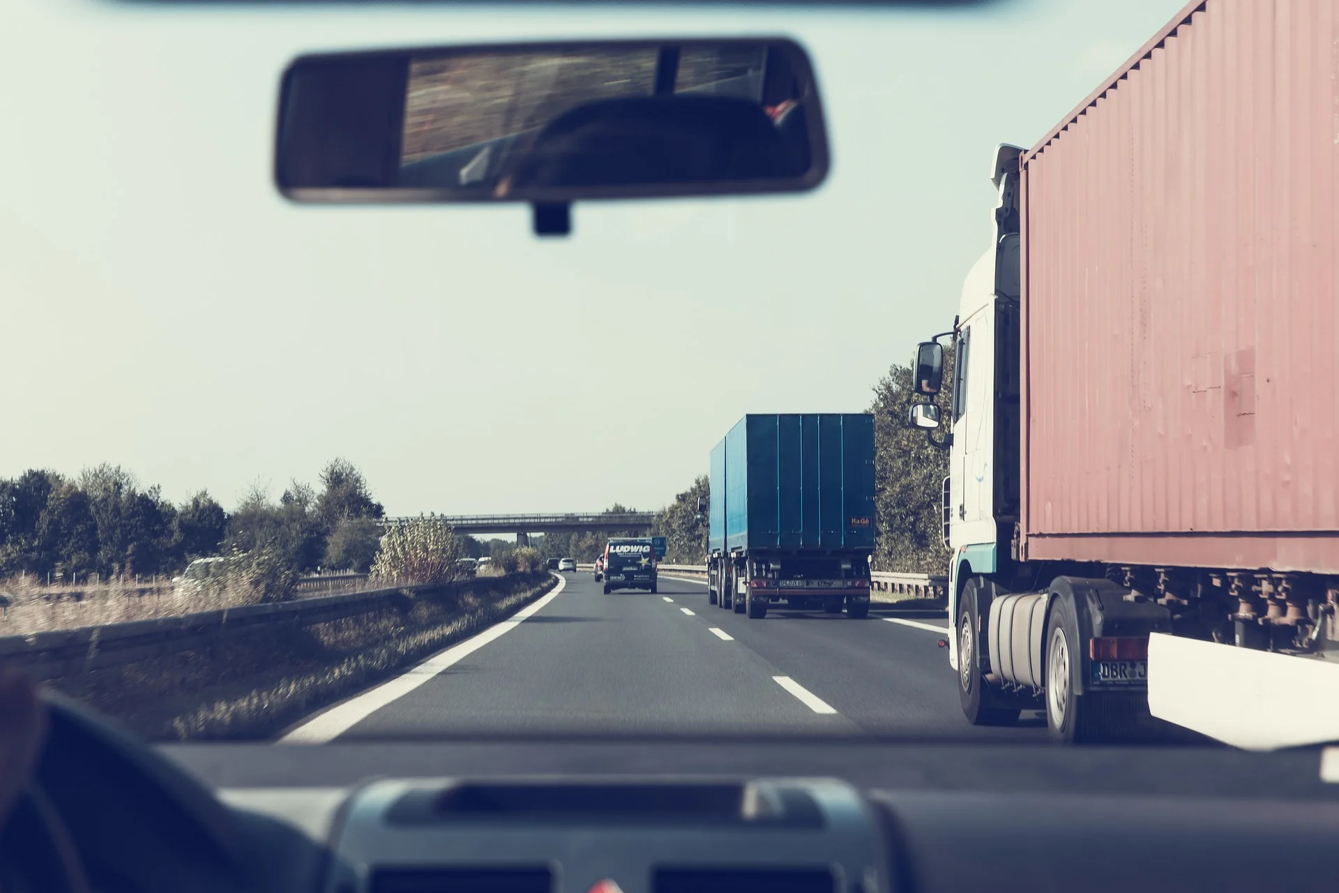 highway-1666635_1920.jpg