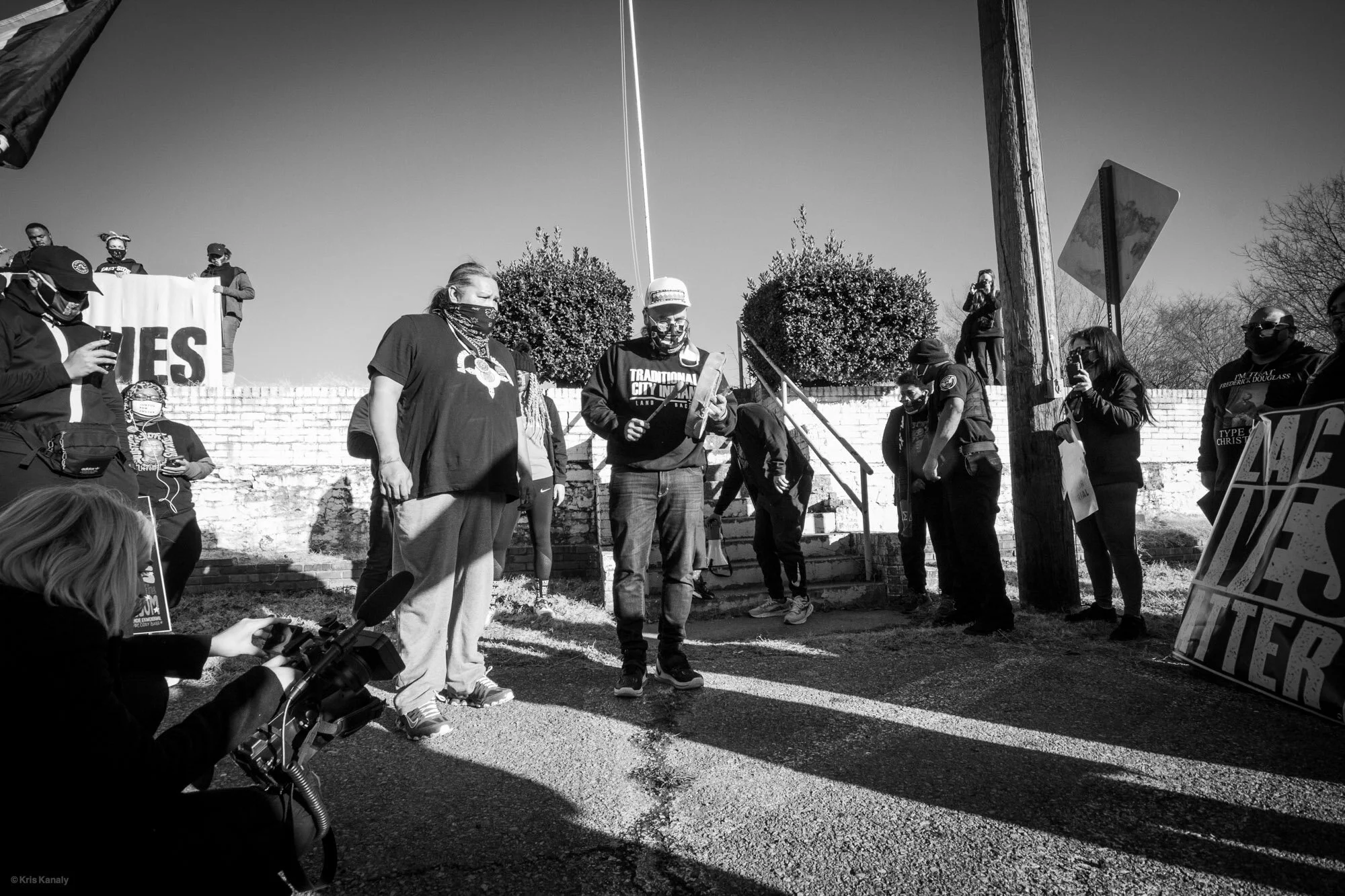 Julius-jones-walk-for-freedom-photo-by-kris-kanaly-27.jpg