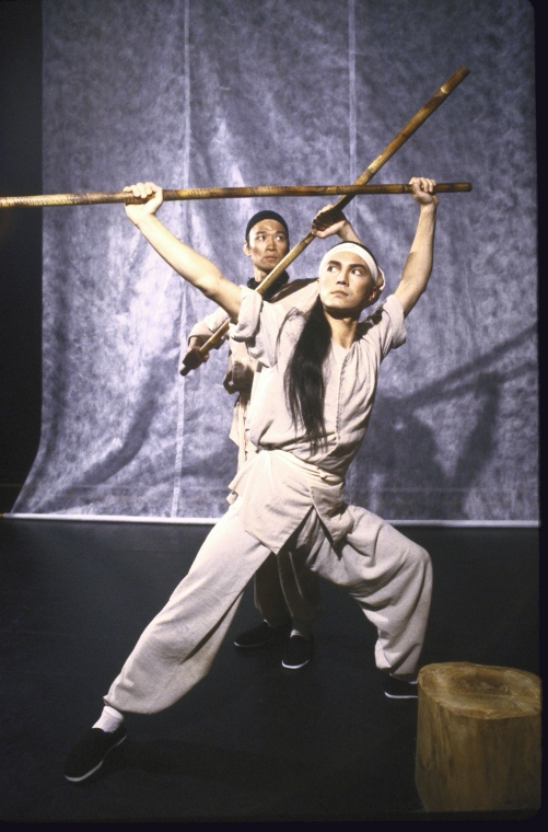 Actors (L-R) Tzi Ma and John Lone. i Photo by Martha Swope for the Public Theatre, Courtesy NYPL