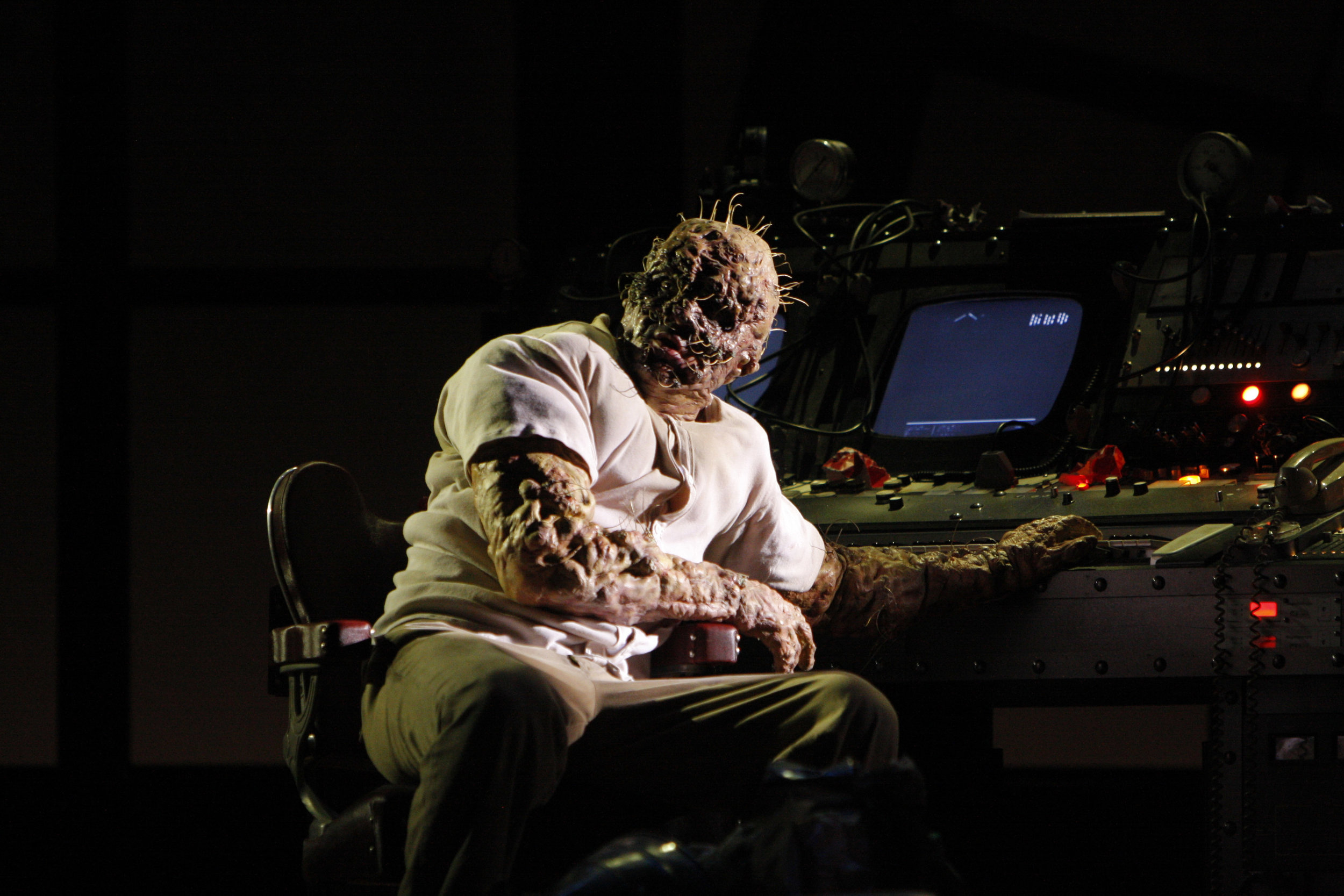 Daniel Okulitch as Seth Brundle in The Fly. Photo by Robert Millard for the Los Angeles Opera, 2008