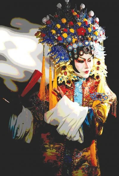 THE-SPLENDOR-OF-M-BY-PATRICK-UY-400x589.jpg
