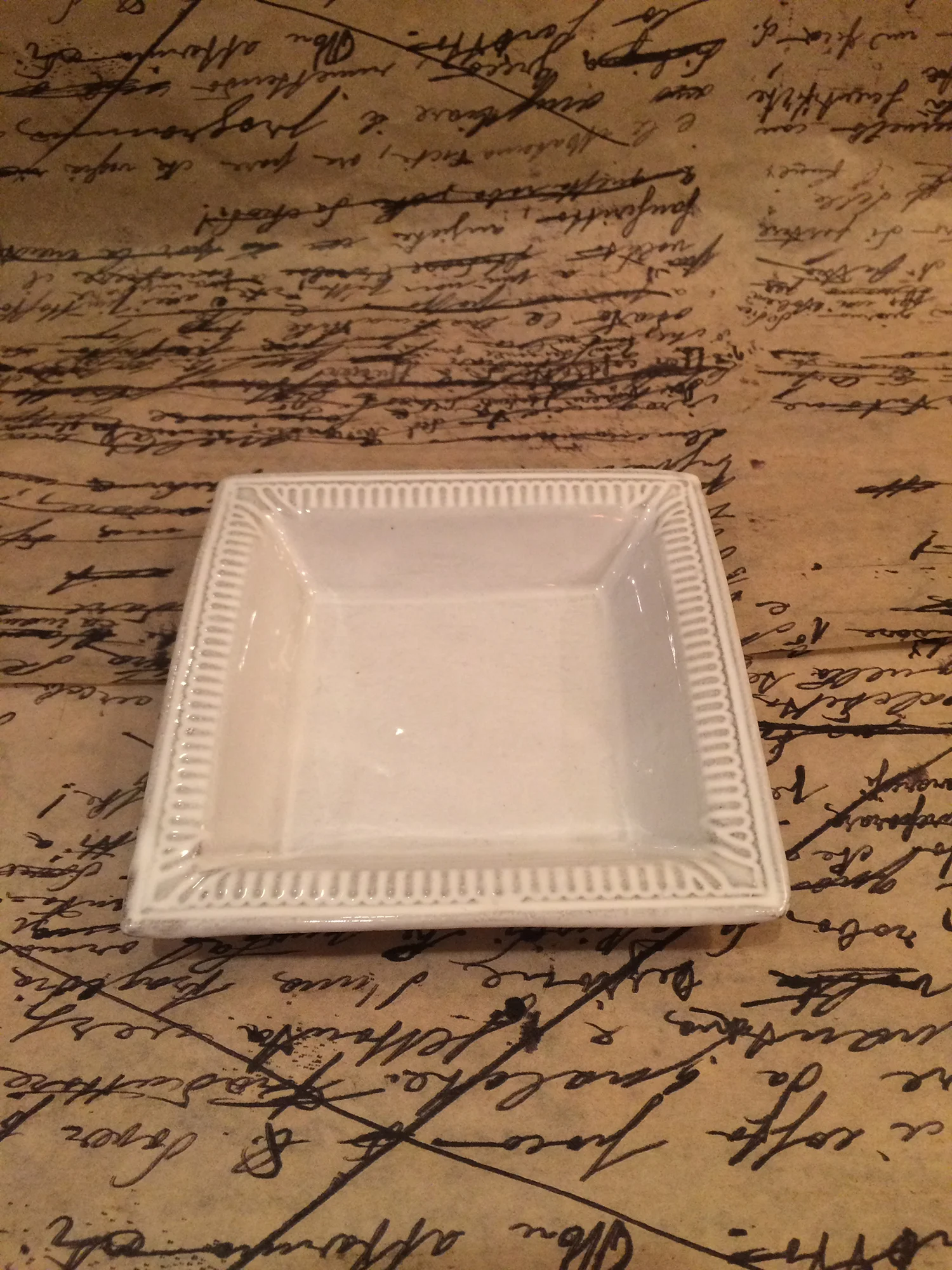 Claudine Dish / CPBCLD01