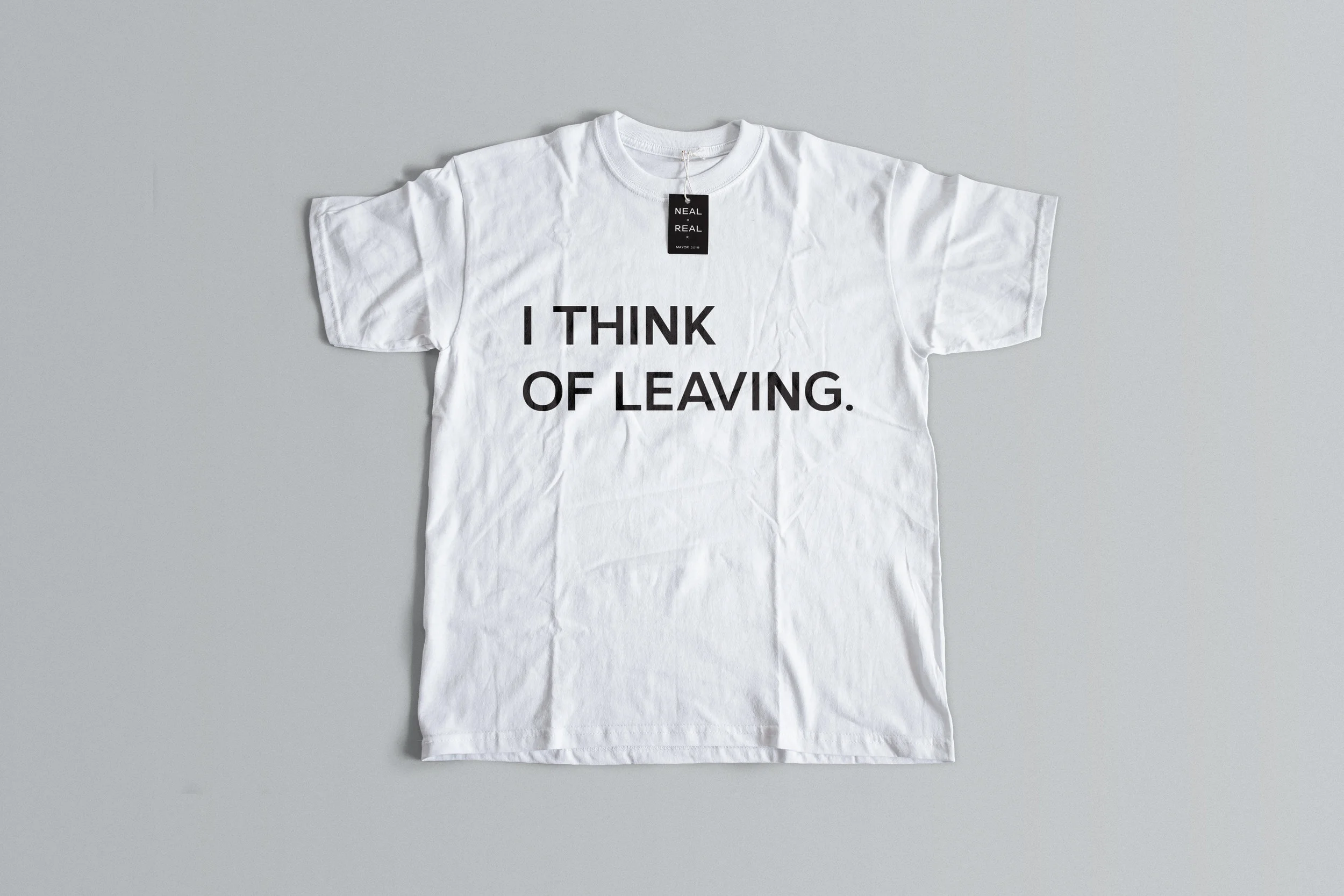 3D_shirt-i-think-of-leaving_3886.jpg