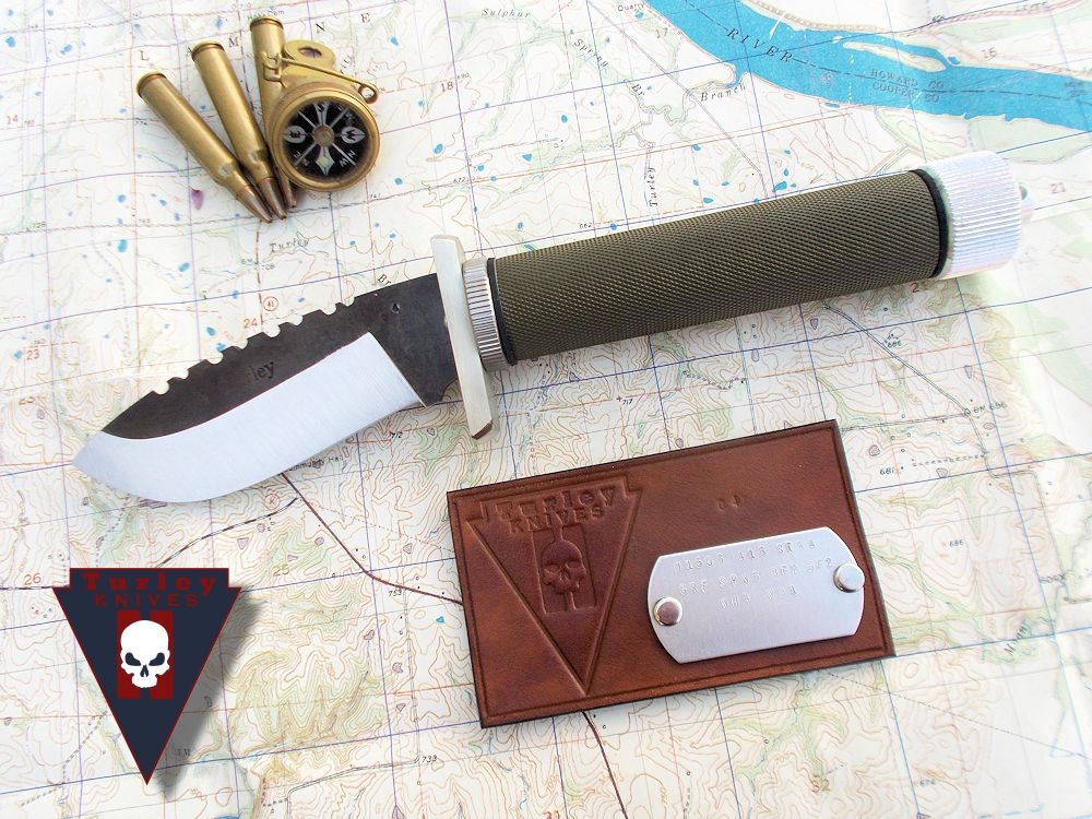 M15 Air Assault with Brush creek blade, reverse varied grind, half guard