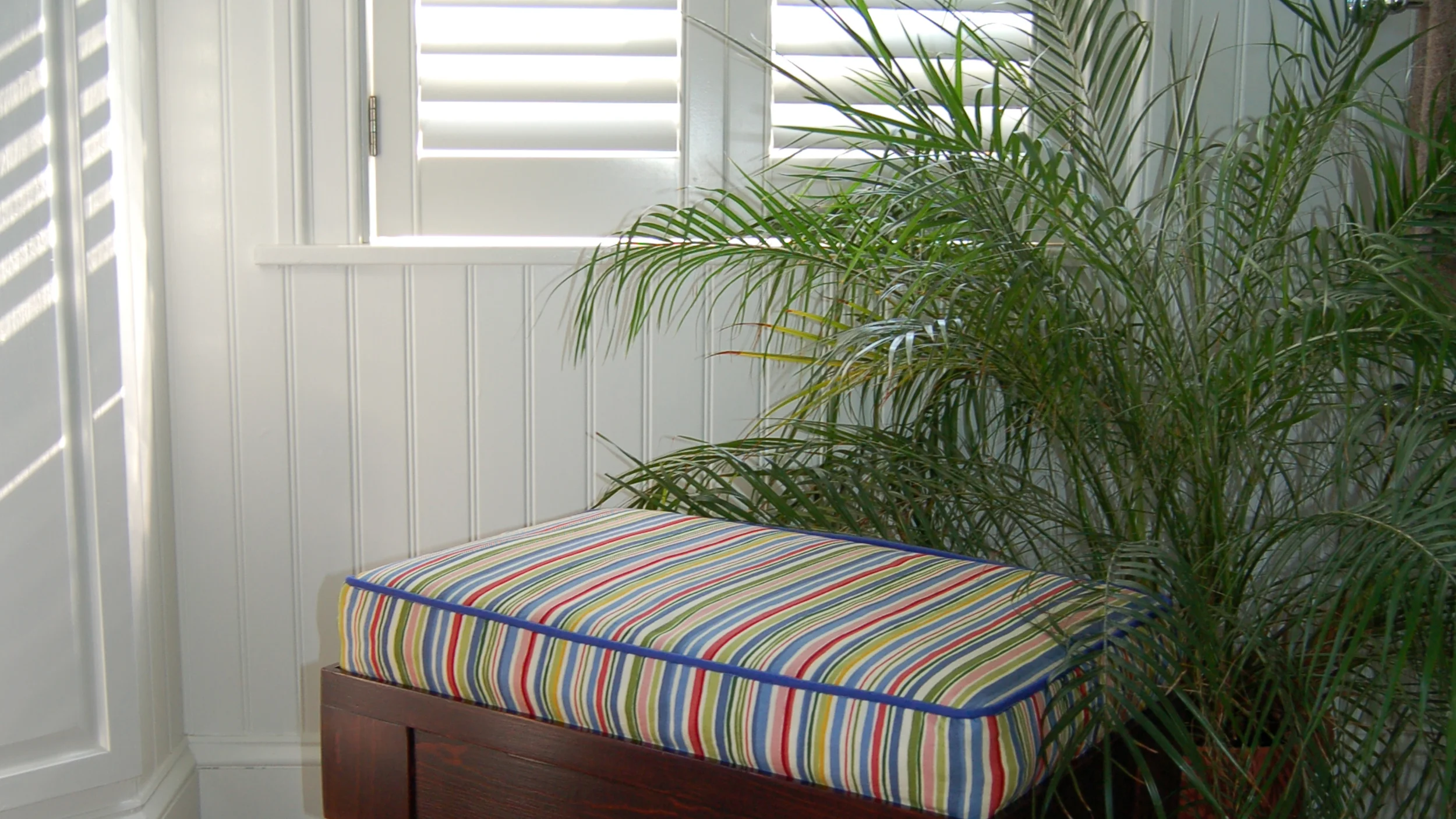 19-BathStool.jpg