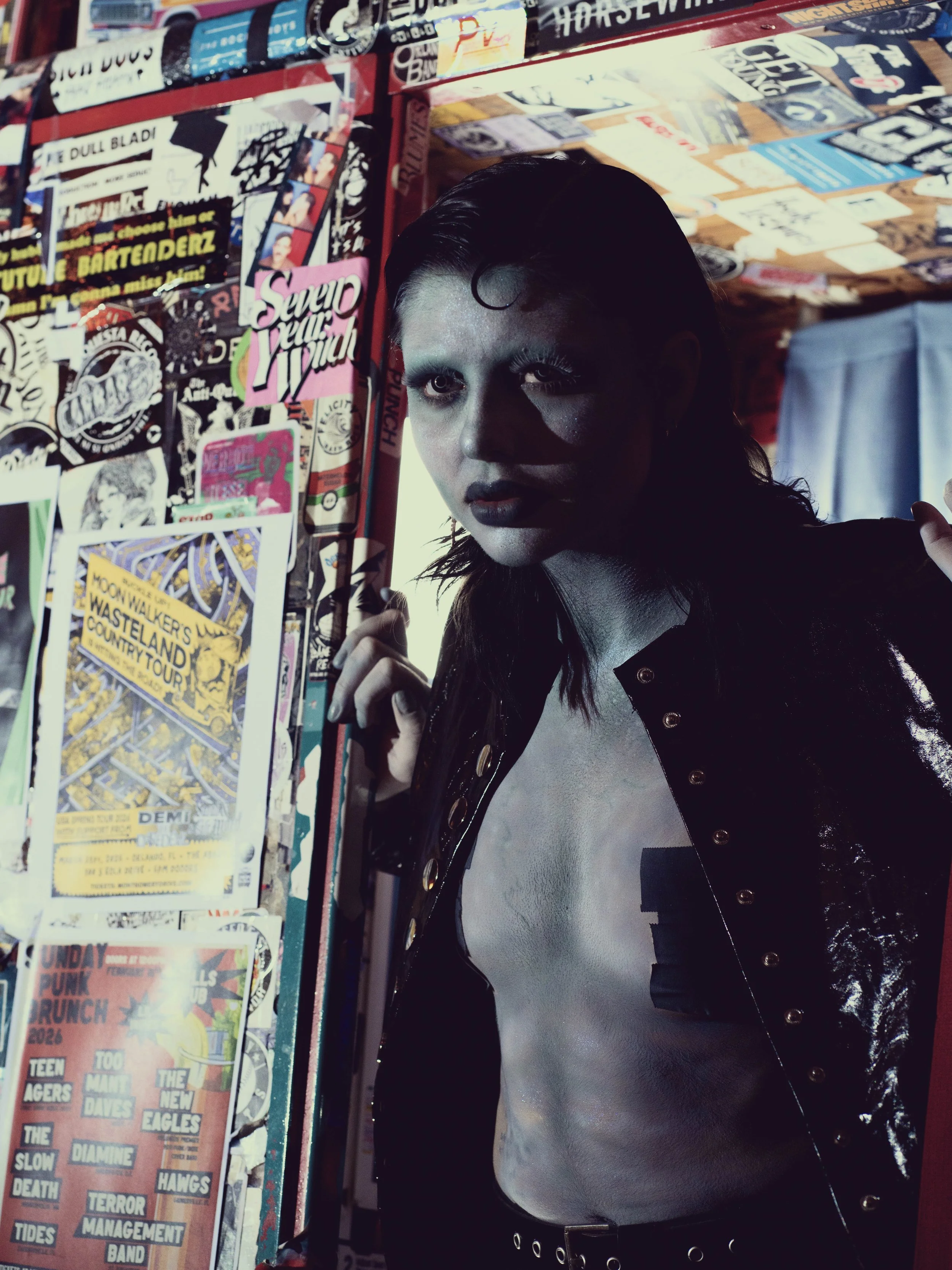 DaviOddity_Deadboy-8.jpg