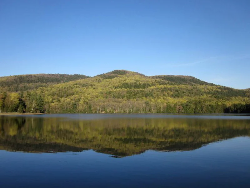 lake3.jpg (Copy)