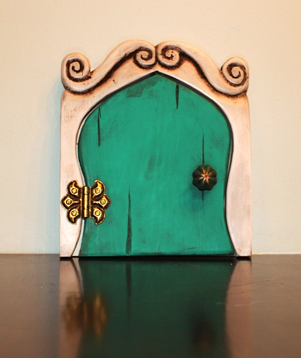 aqua-scroll_door_cp.jpg