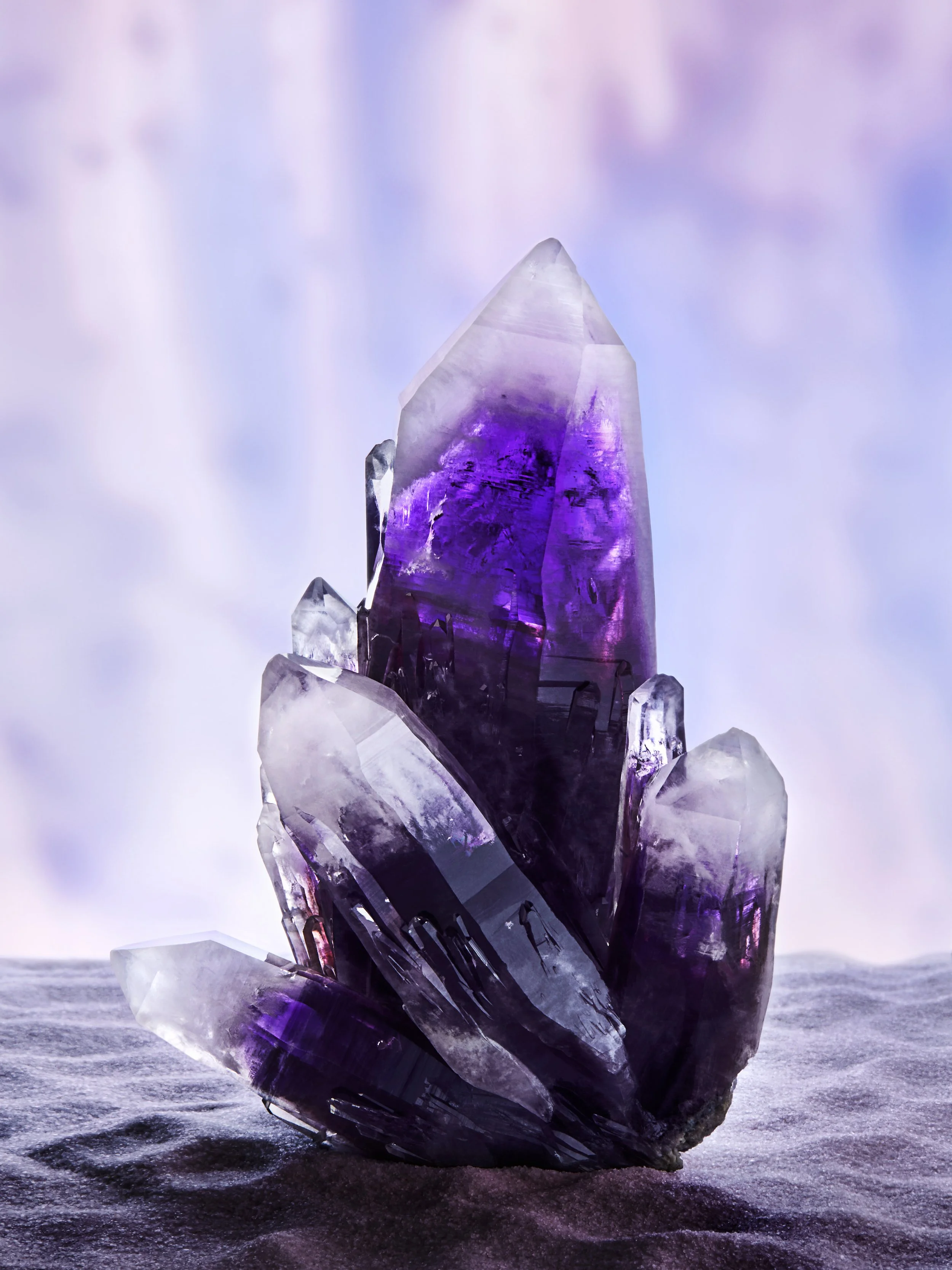 000101-0001012004_Quartz_Exhibition_Catalog_Amethyst_3.jpg