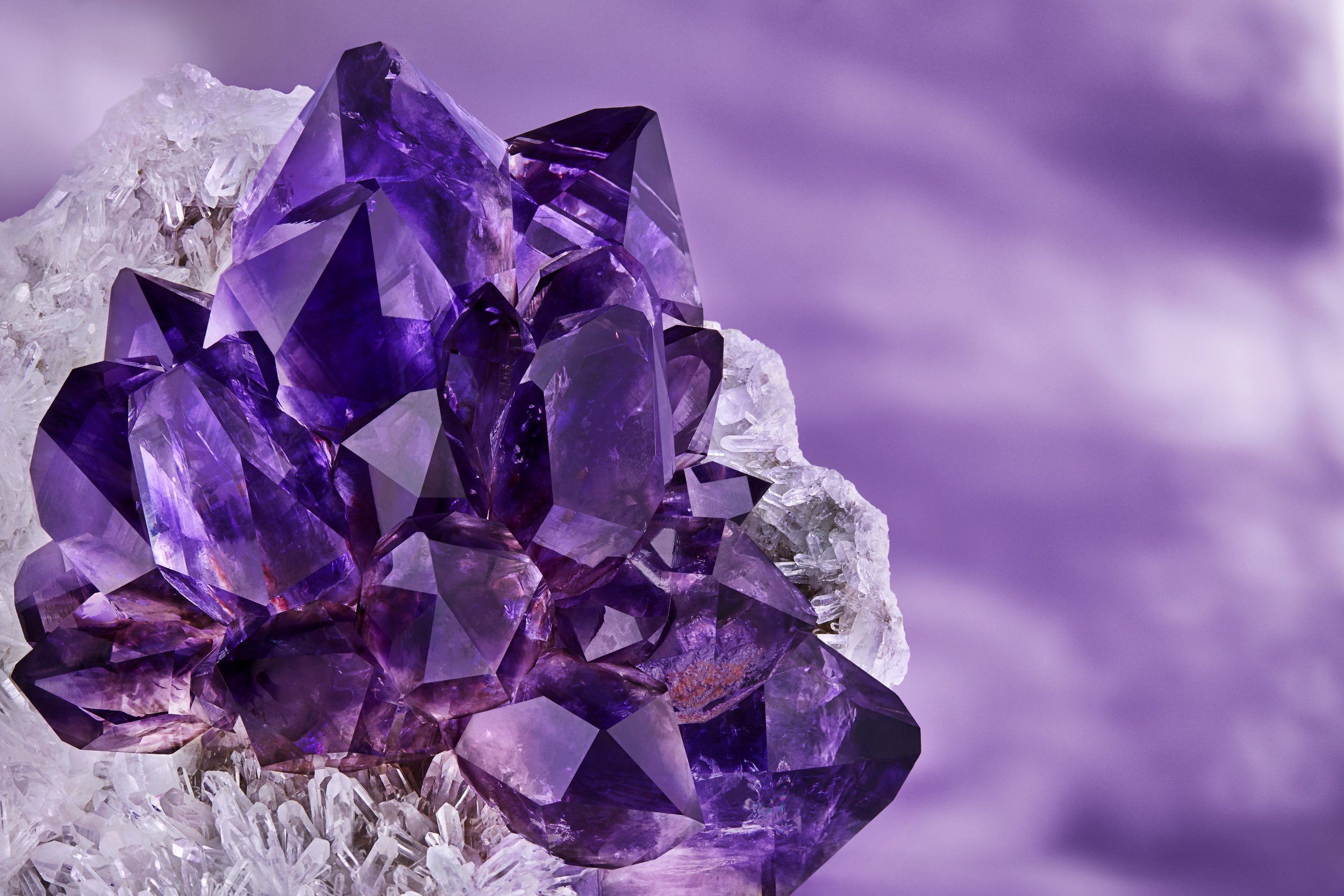 000101-0001012004_Quartz_Exhibition_Detail_Amethyst_2.jpg