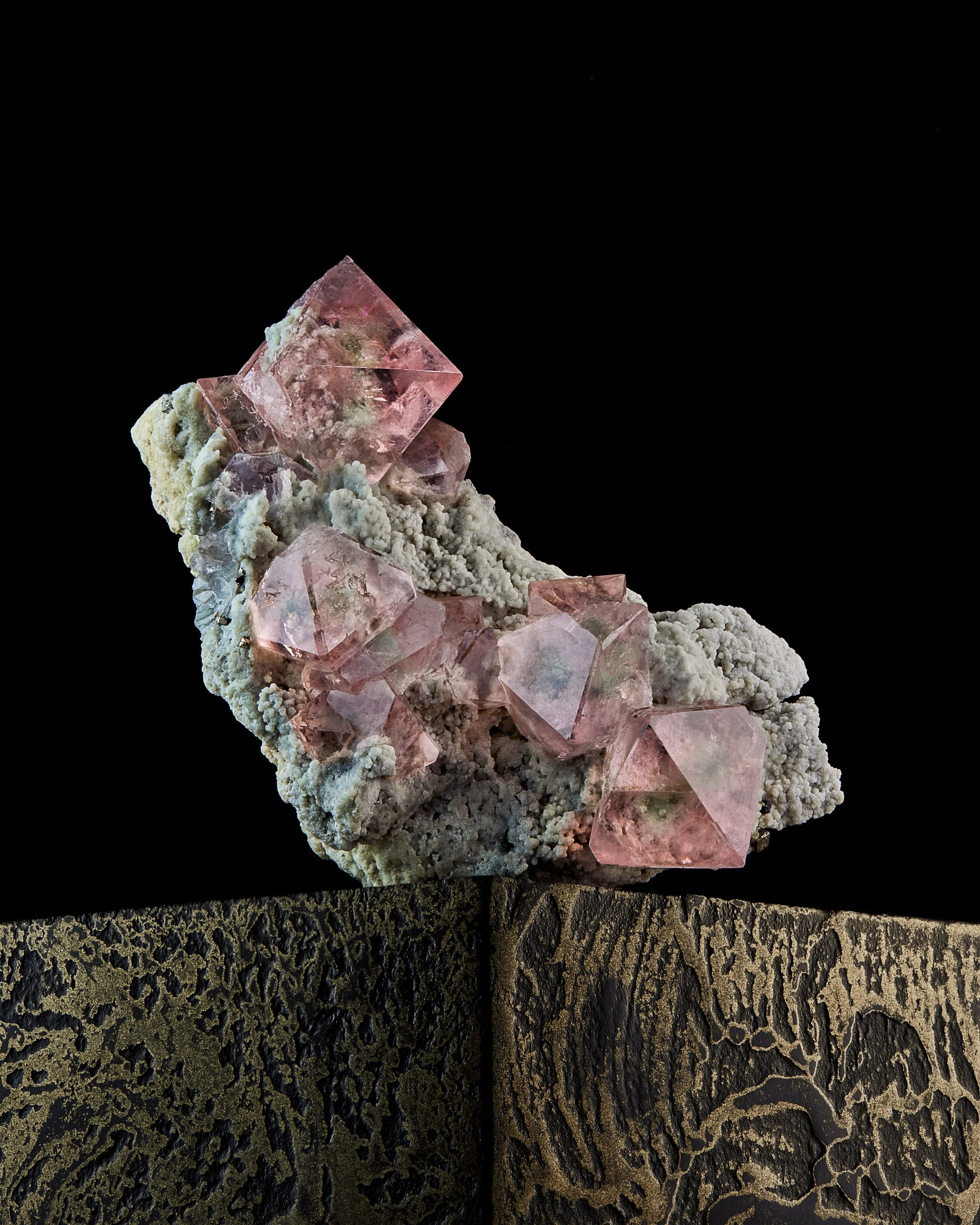 241024Fluorite_Hero.jpg