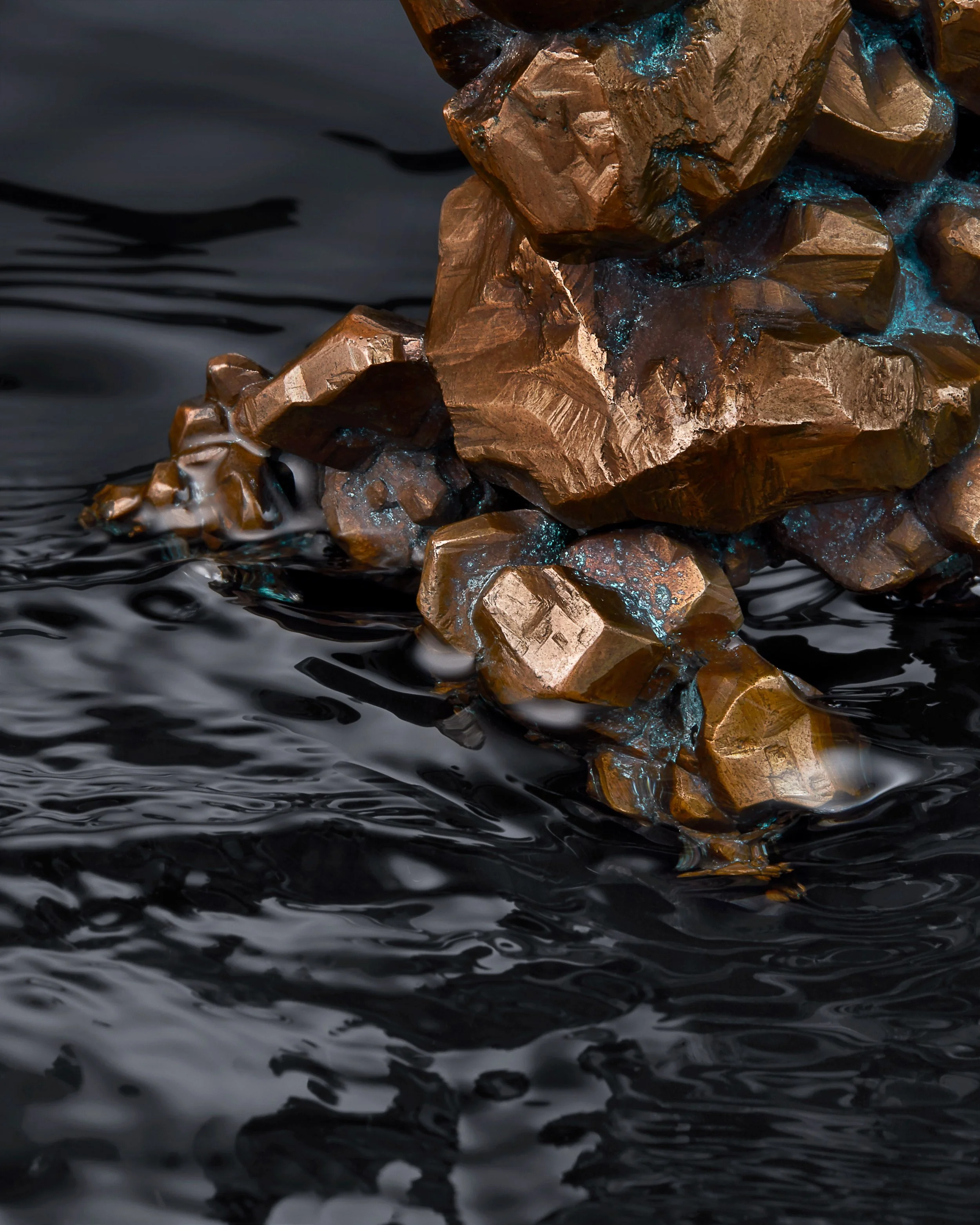 2104212103_Sirens_Copper_Water_1.jpg