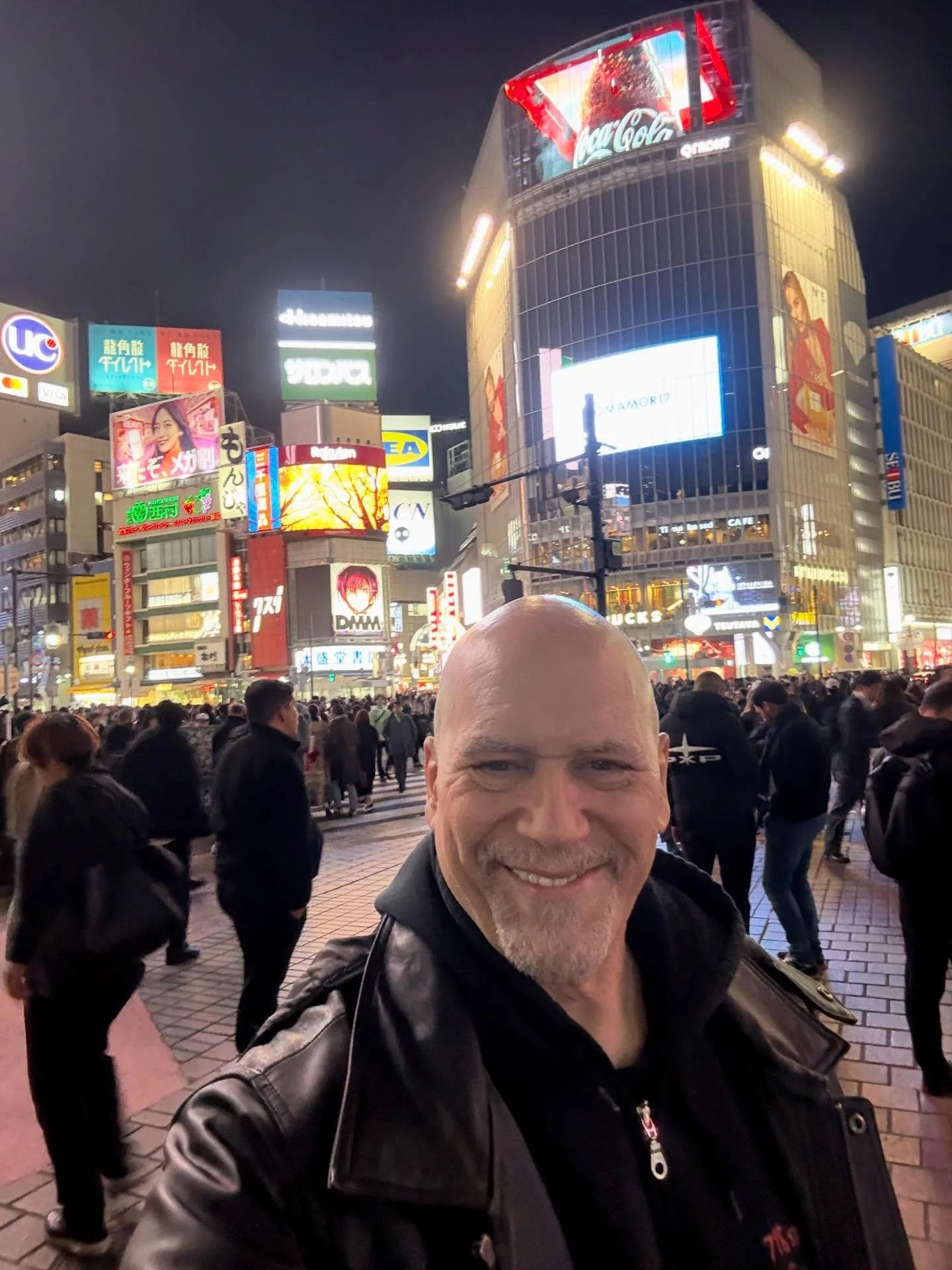 Just arrived in TOKYO! Can&rsquo;t wait for tomorrow FRI NOV 21 @ BRIDGE SHINJUKU. DANNY KRIVIT JAPAN TOUR NOVEMBER 2025. So looking forward to it. Danny 🙂
Detail &amp; Tickets: Link in Bio
https://djbar-bridge.com/.../schedule/world-connection-54/
