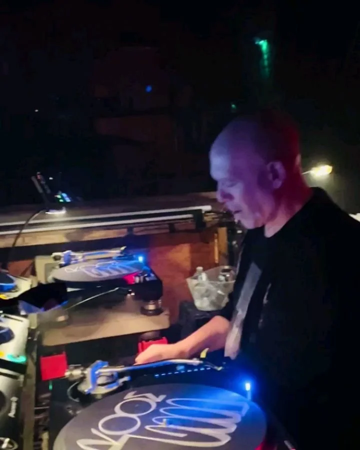 THIS SUNDAY! 10/11 718 Sessions Holiday Party! Music by DANNY KRIVIT. In the other room THAT MATT @ GOOD ROOM. 6pm-2am-ish. Monday is a Holiday! Look forward to seeing you, Danny :)

Tickets: Link in bio 
https://ra.co/events/2543222

Sunday, October