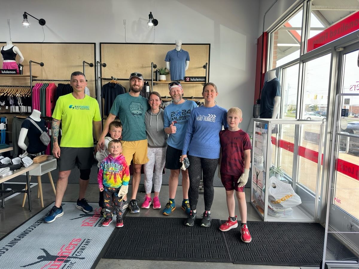 183lbs of trash picked up at our plogging events across all four stores 😱🌎😱 #earthday2024 was a success! Thank you ambassador team and run clubs for coming out and supporting 💪

@jlromzek @watchseanrun @enye_tris @run__denver_run_ @heather_loves_