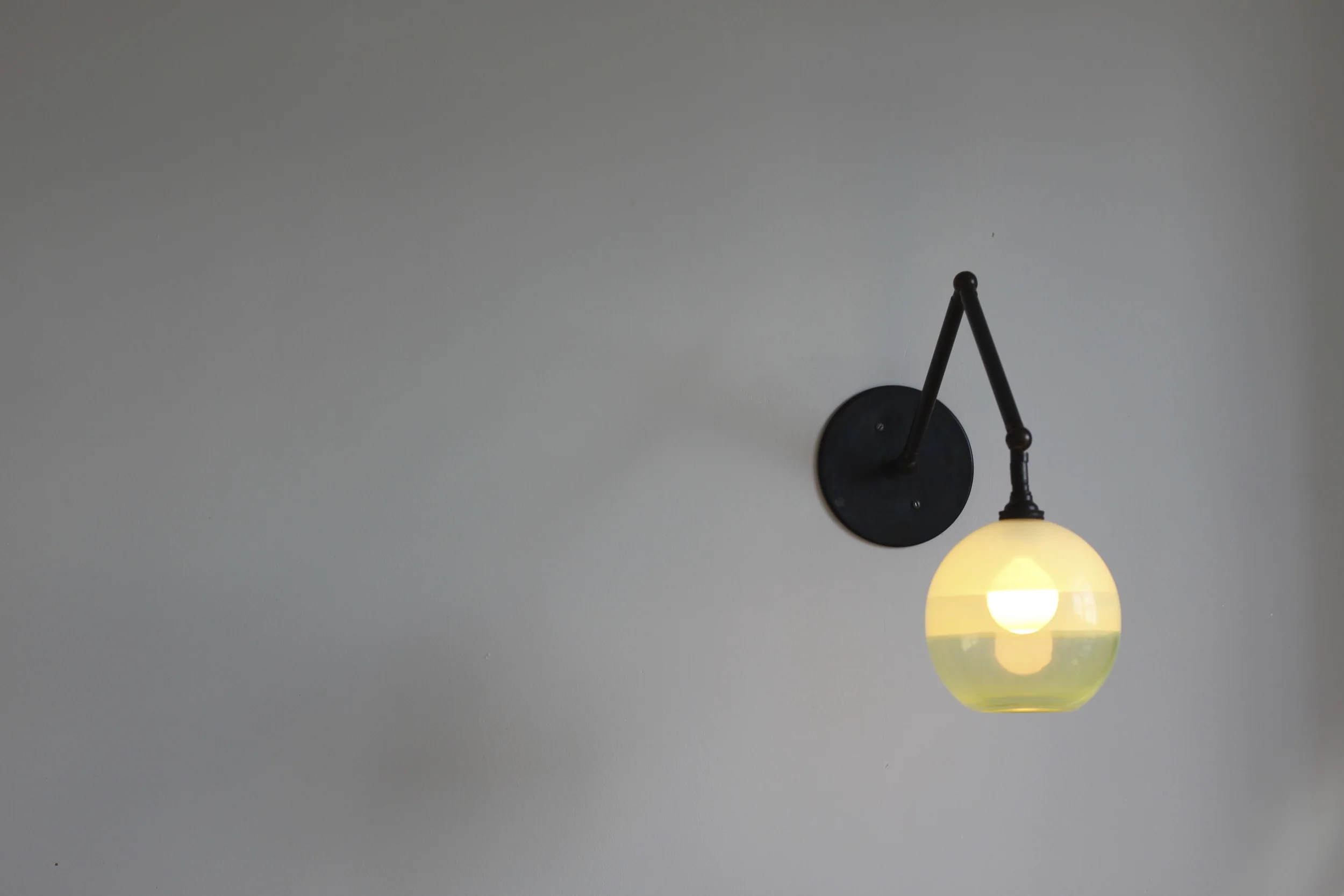Ur Sconce